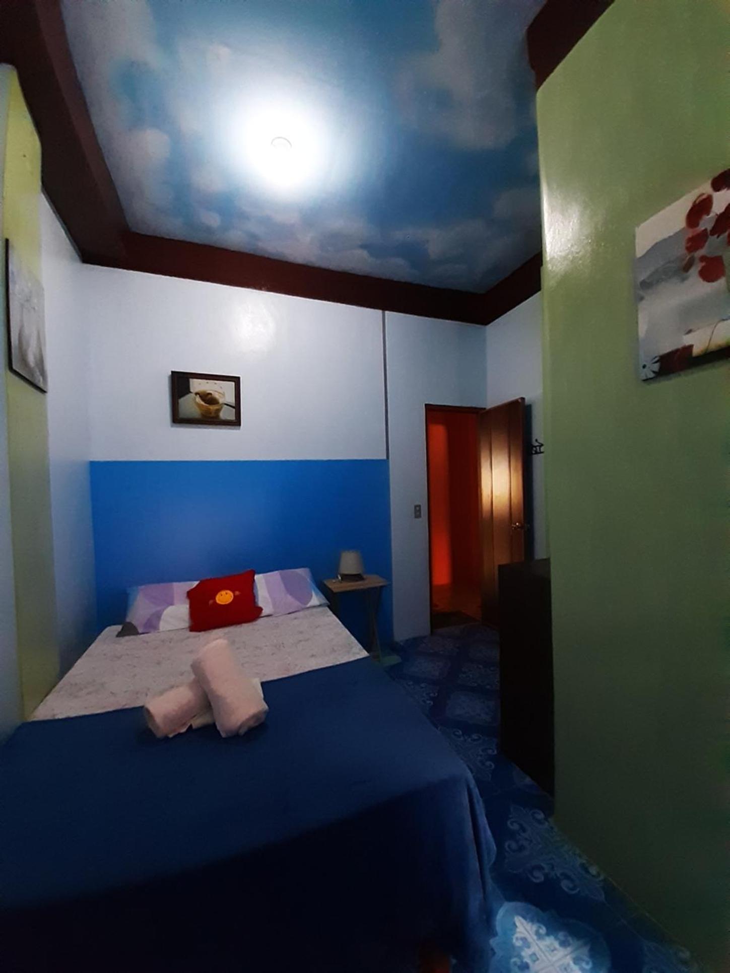 Budget Double Room - Photo 5
