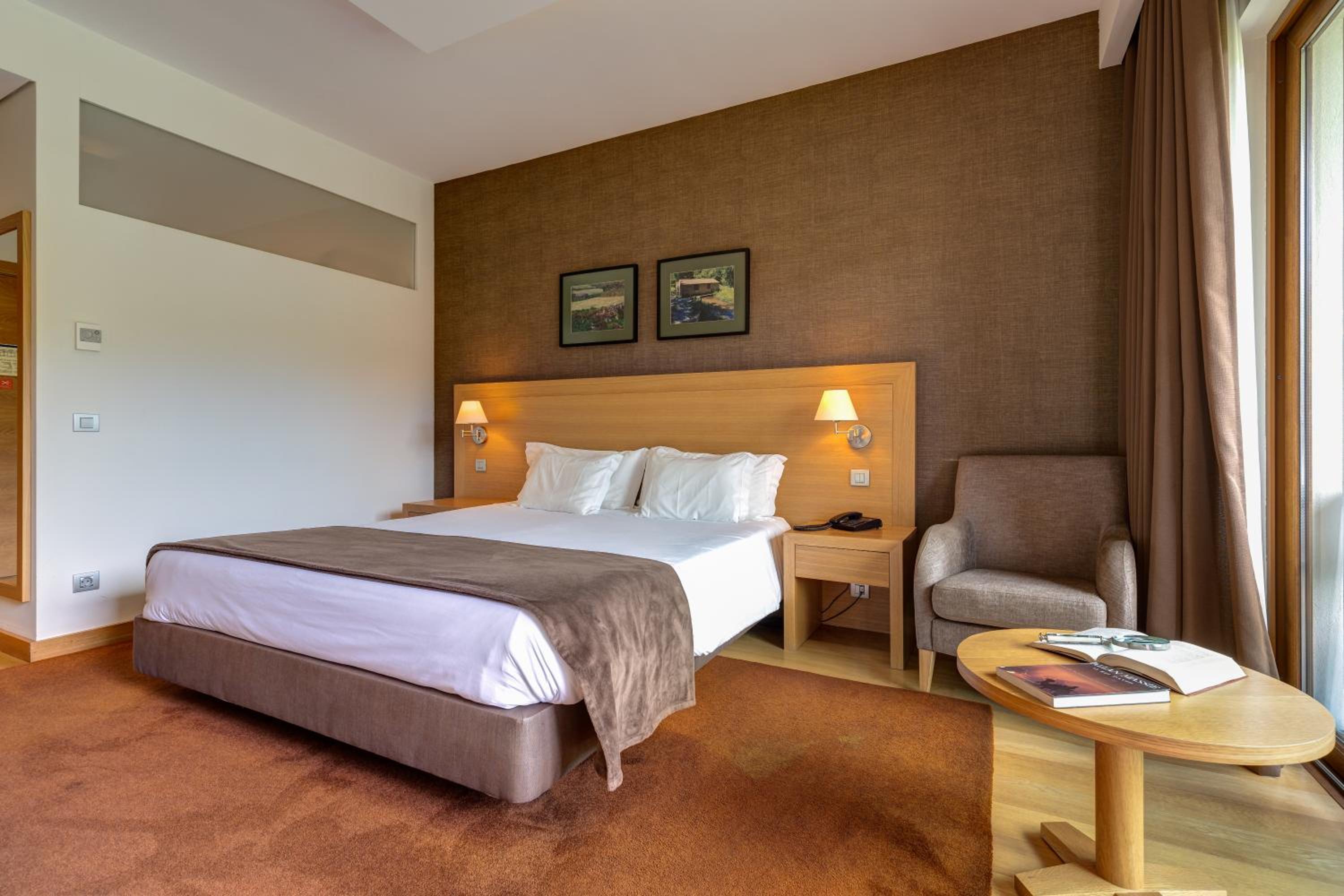 Double Room with River View - Photo 17
