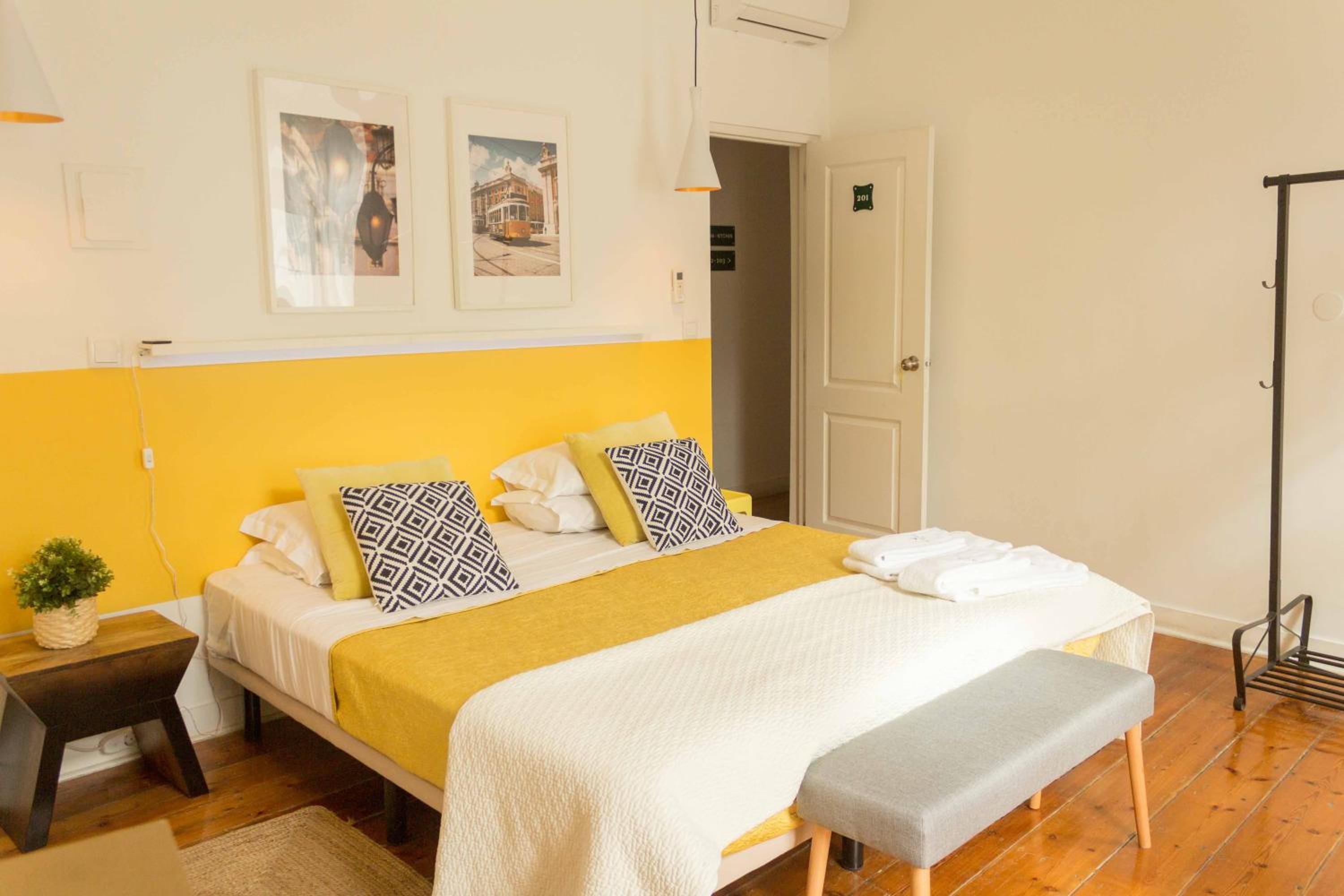 Double or Twin Room with Private Bathroom photo 1