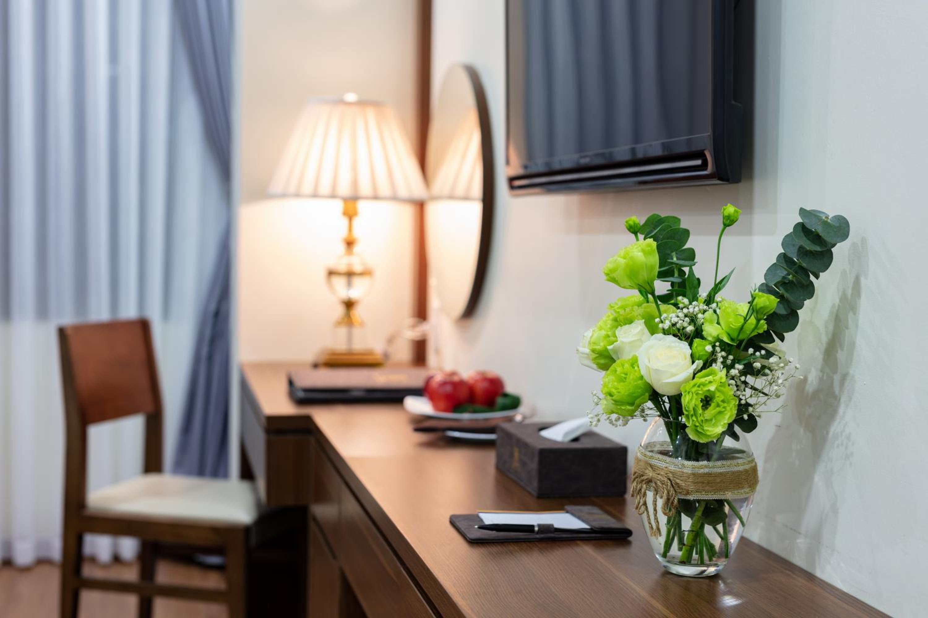 Classic Double or Twin Room with Window  photo 3