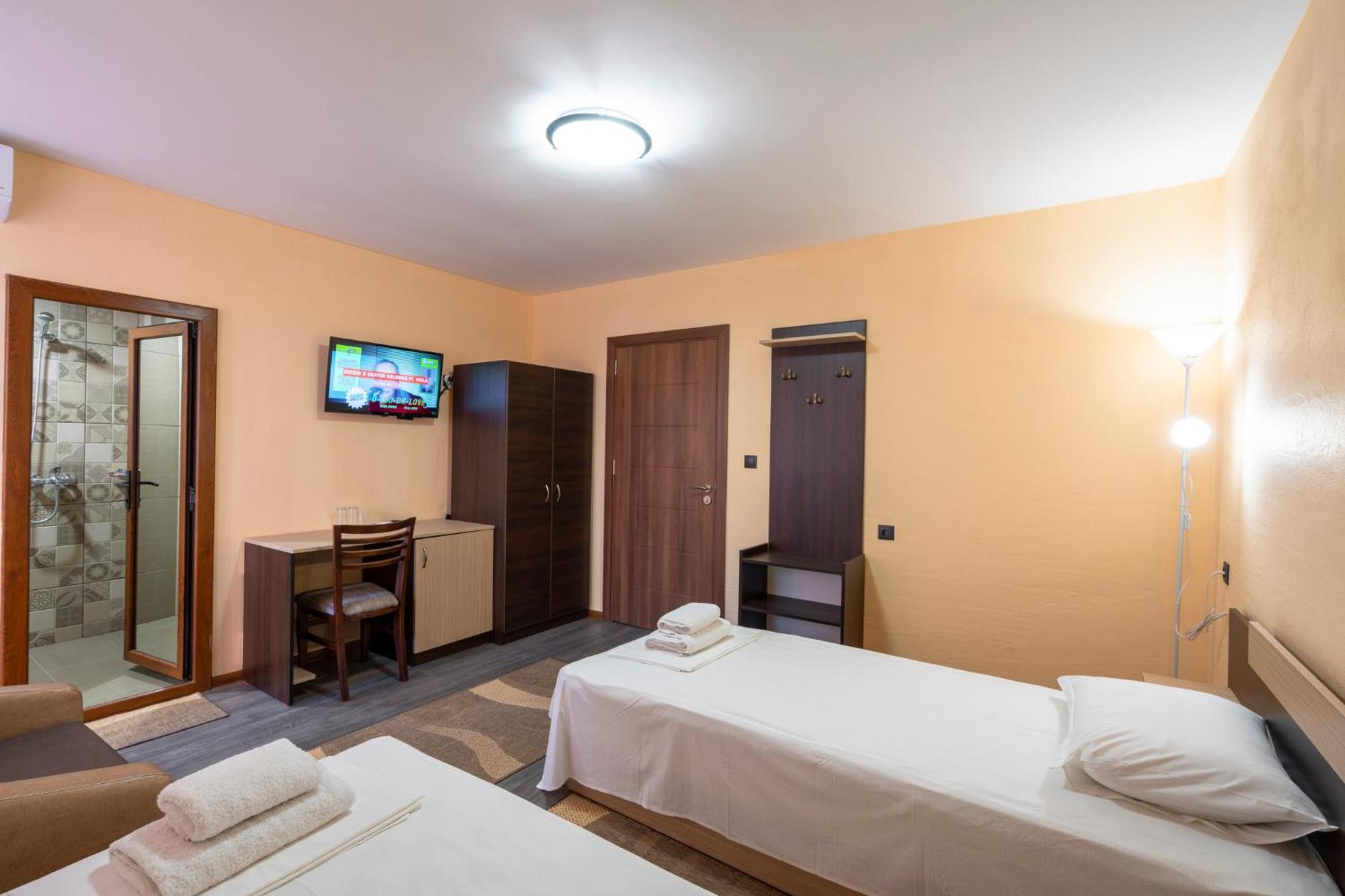 Twin Room with Balcony photo 1