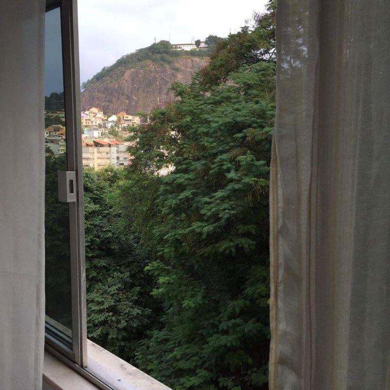 Apartment with Mountain View - Photo 7