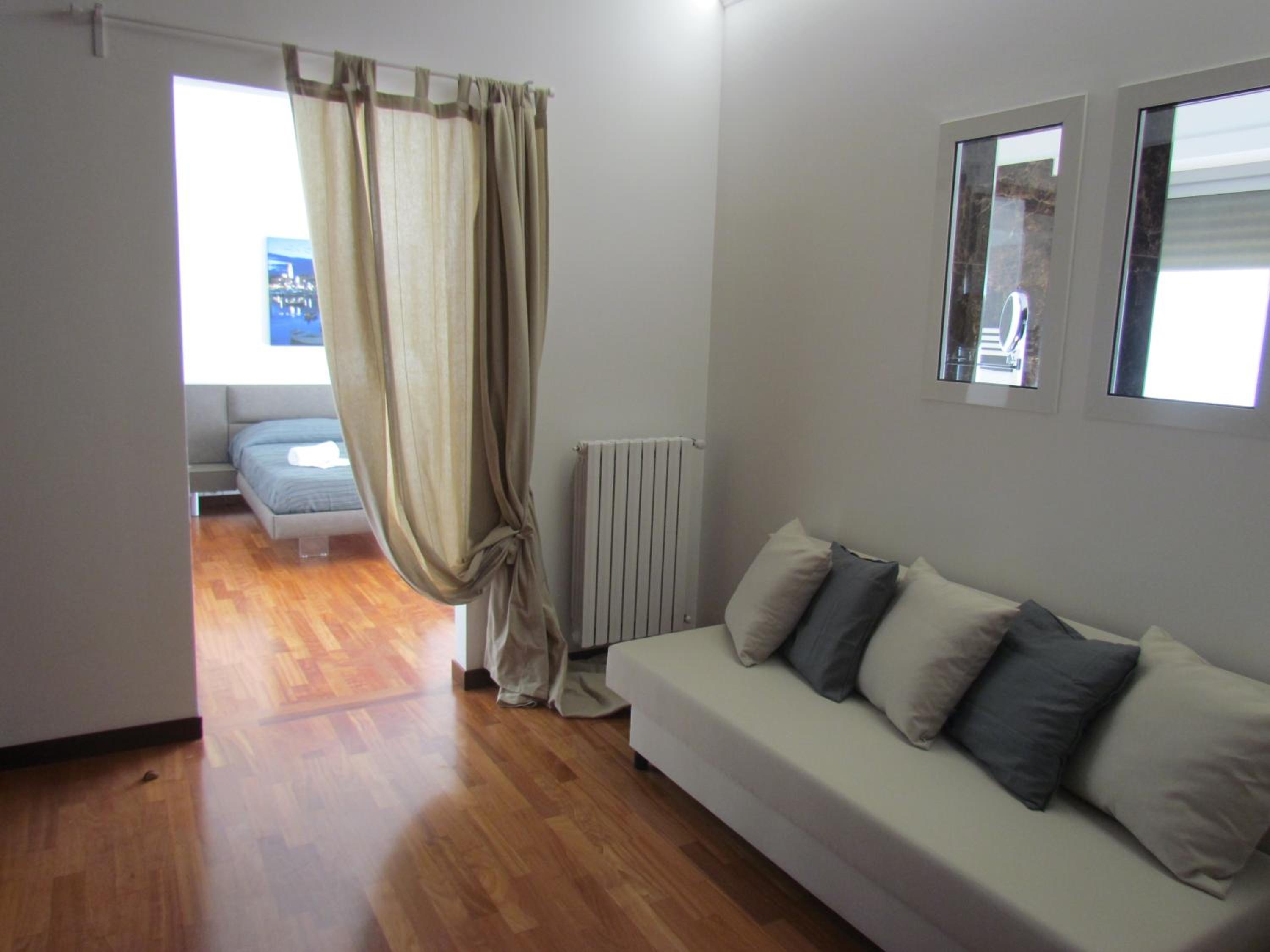 Suite with Balcony photo 2