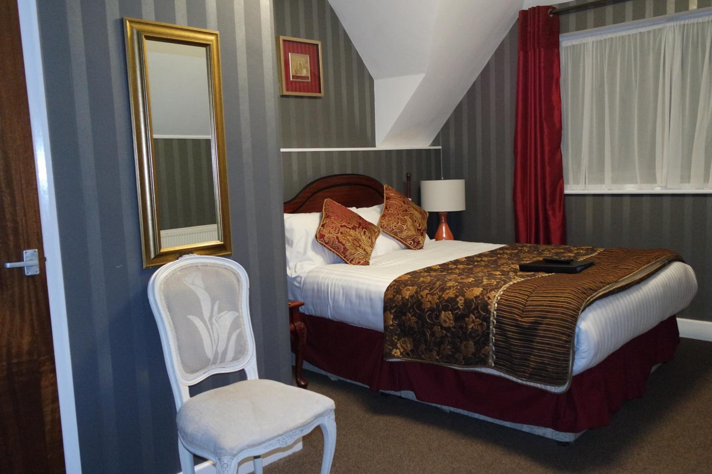 Deluxe Double Room with Shower photo 1