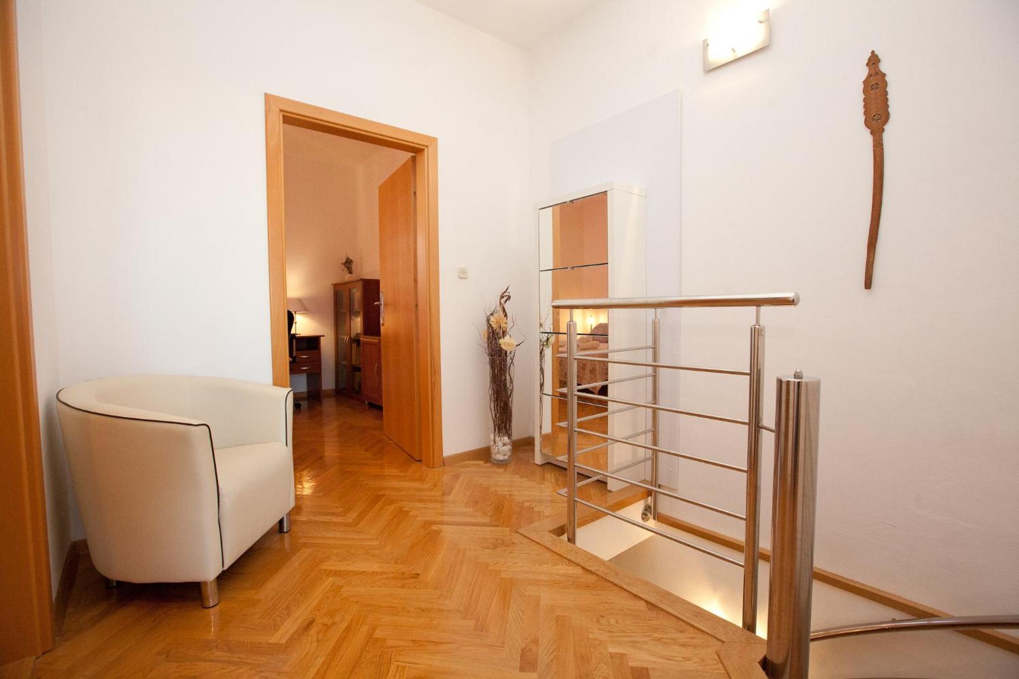 Two-Bedroom Apartment with Terrace photo 3