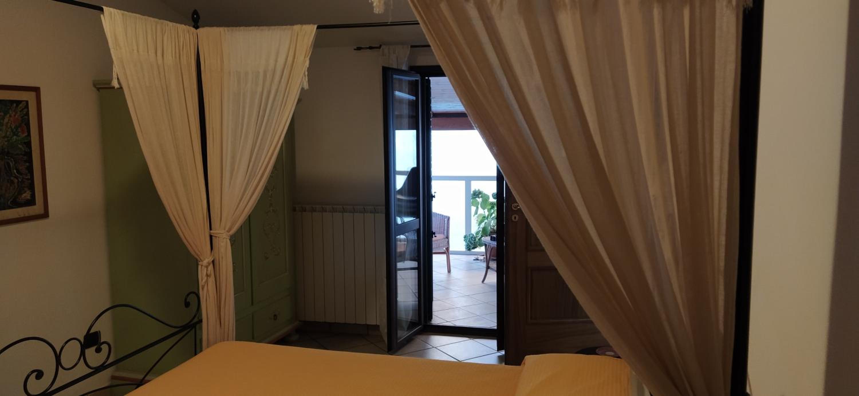 Triple Room with Private Bathroom photo 1