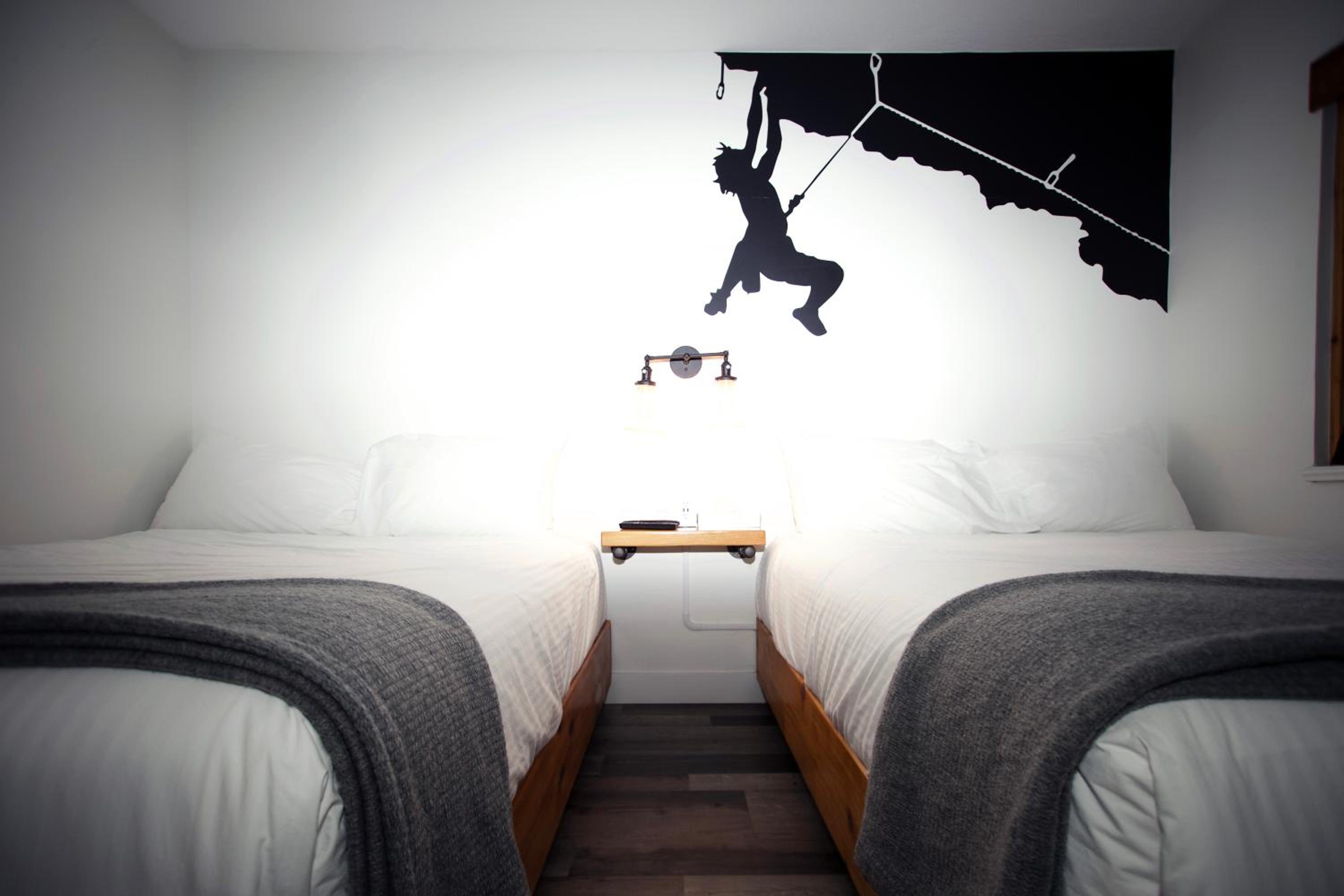 Standard Room, 2 Queen Beds (Above LOUD Pub) - Photo 2