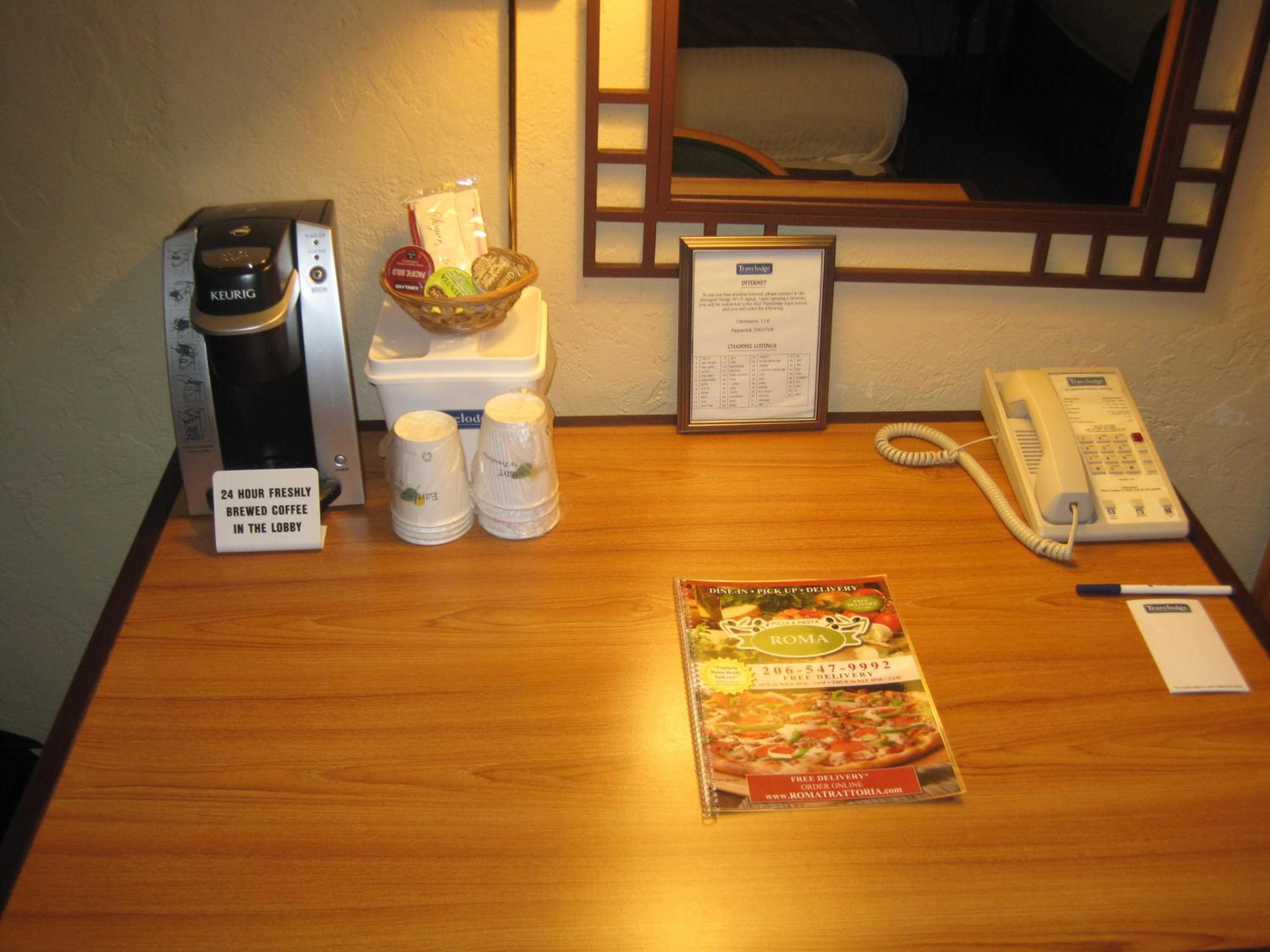 King Room - Non-Smoking photo 3
