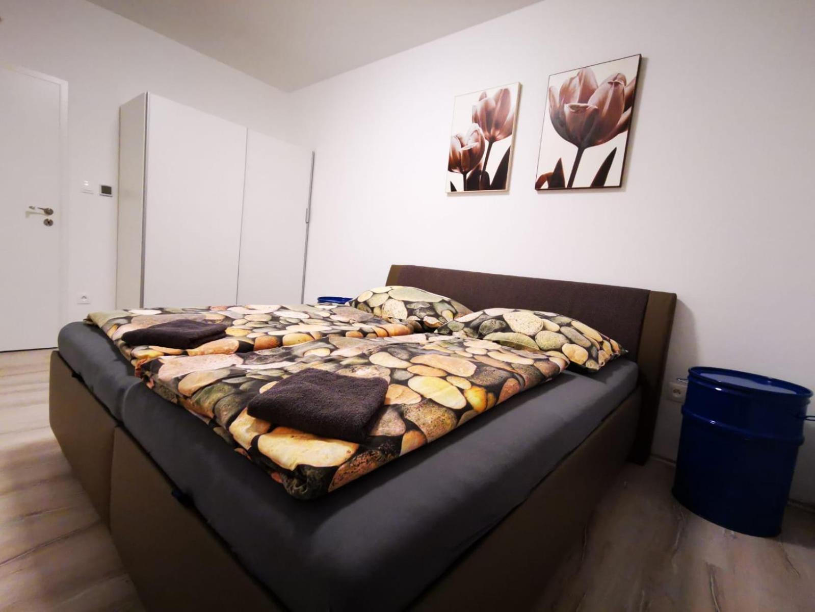 Two-Bedroom Apartment photo 3