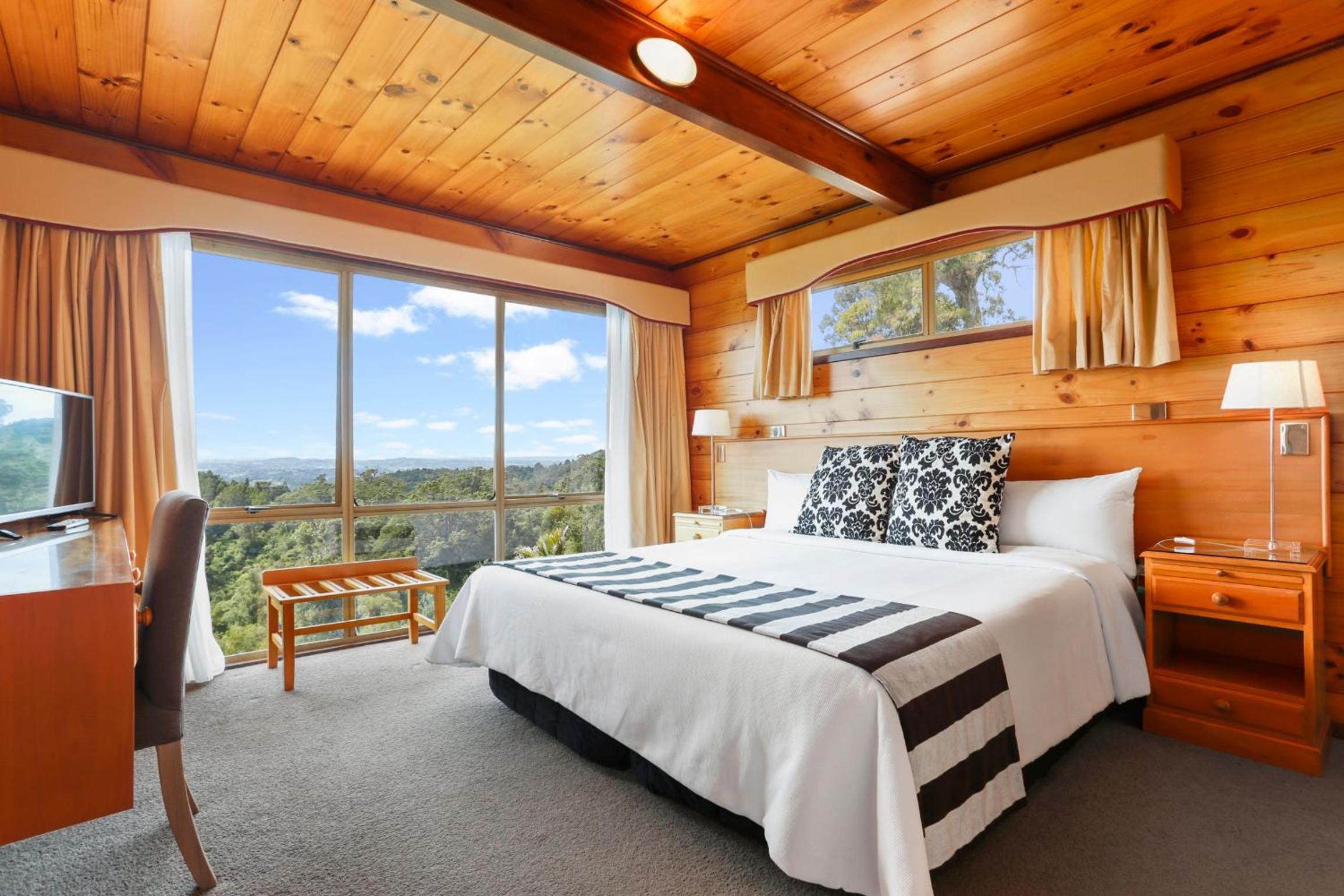 Luxury Gate Villa - Photo 1