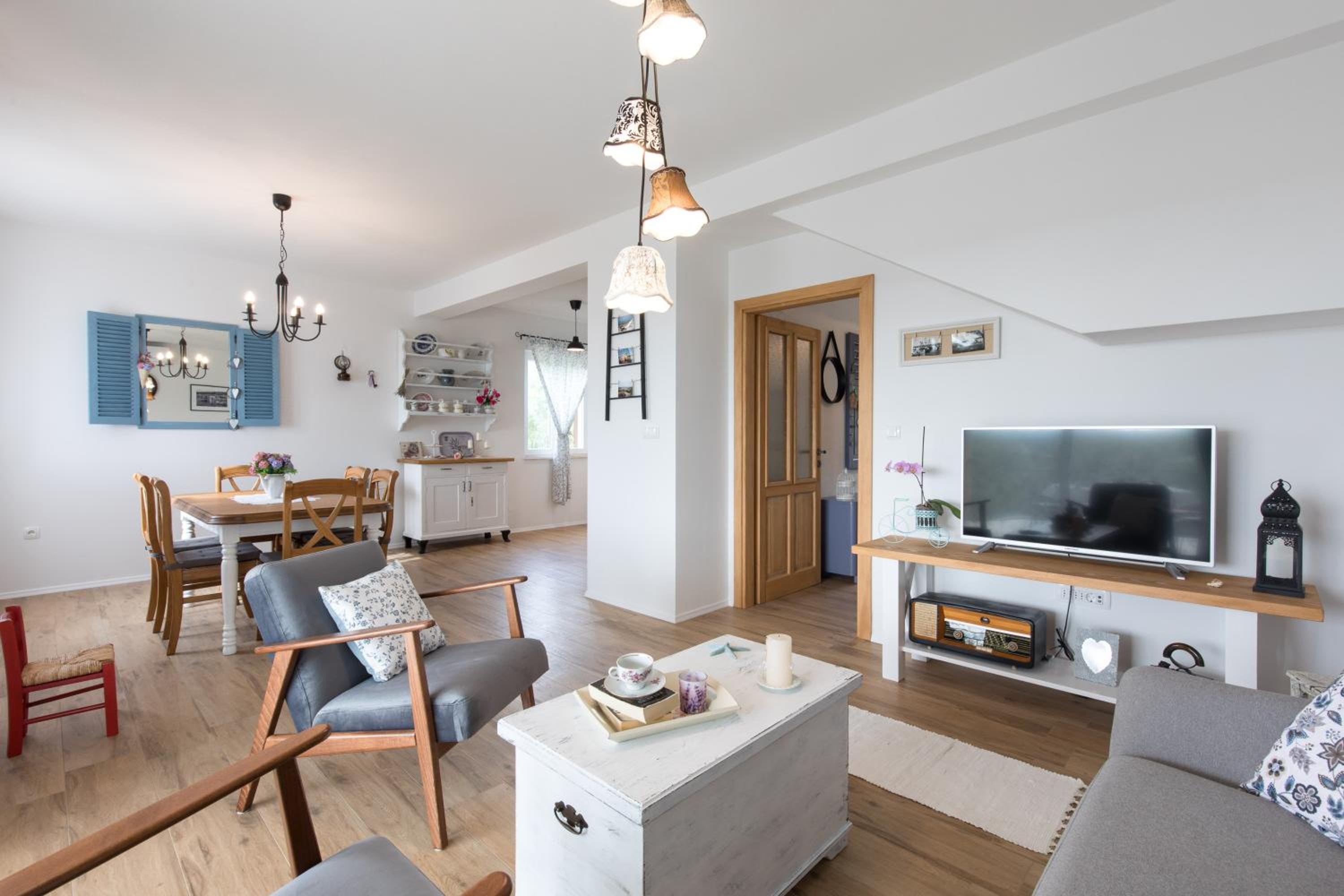 Three-Bedroom Villa photo 1