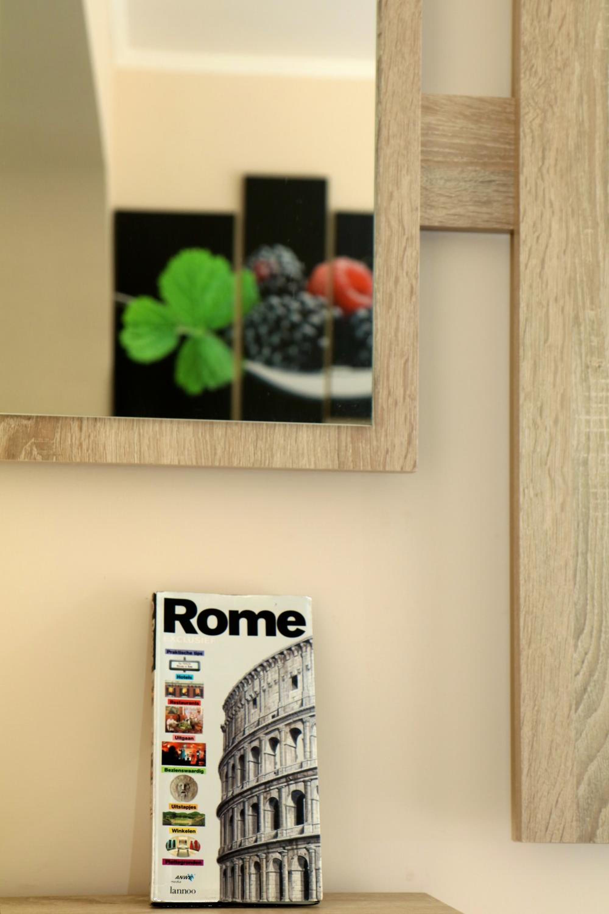 Apartment - Ground Floor photo 3