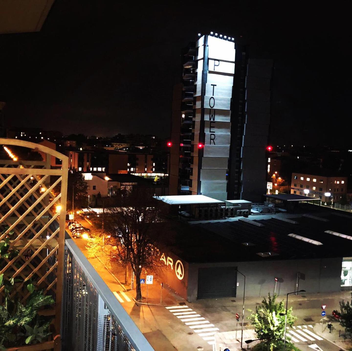 Double Room with Balcony - Photo 18
