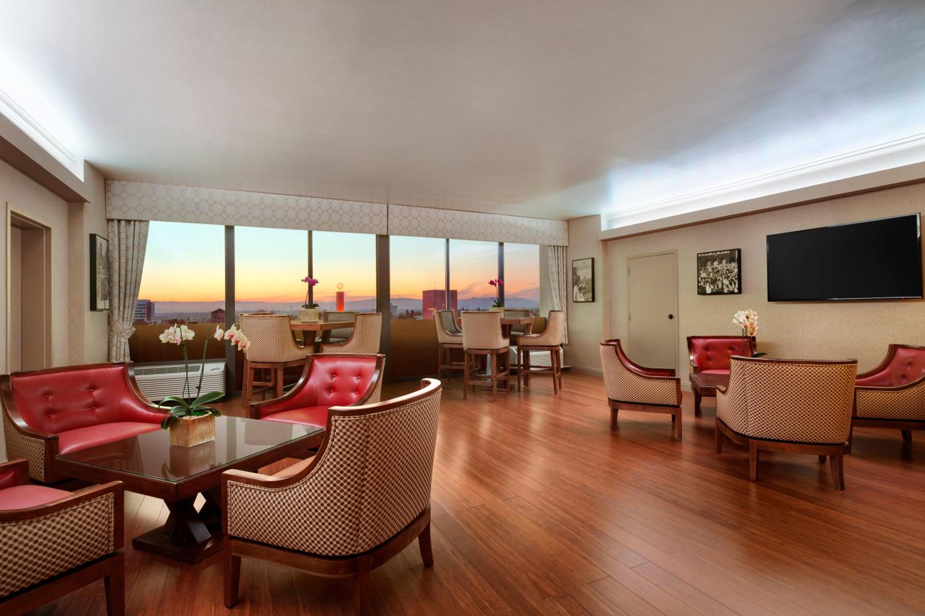 Executive King Room