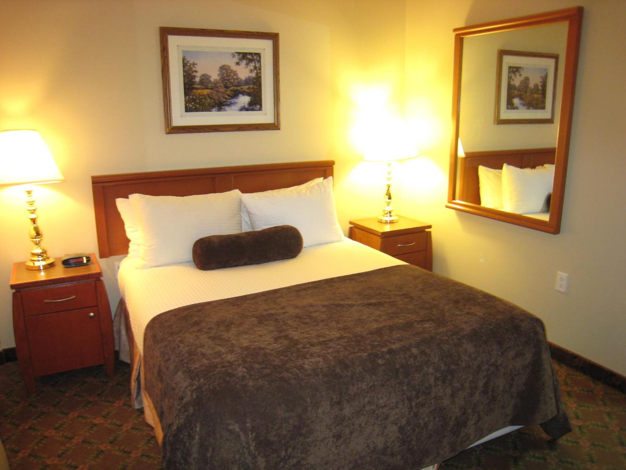 Queen Room - Mobility Access - Photo 2