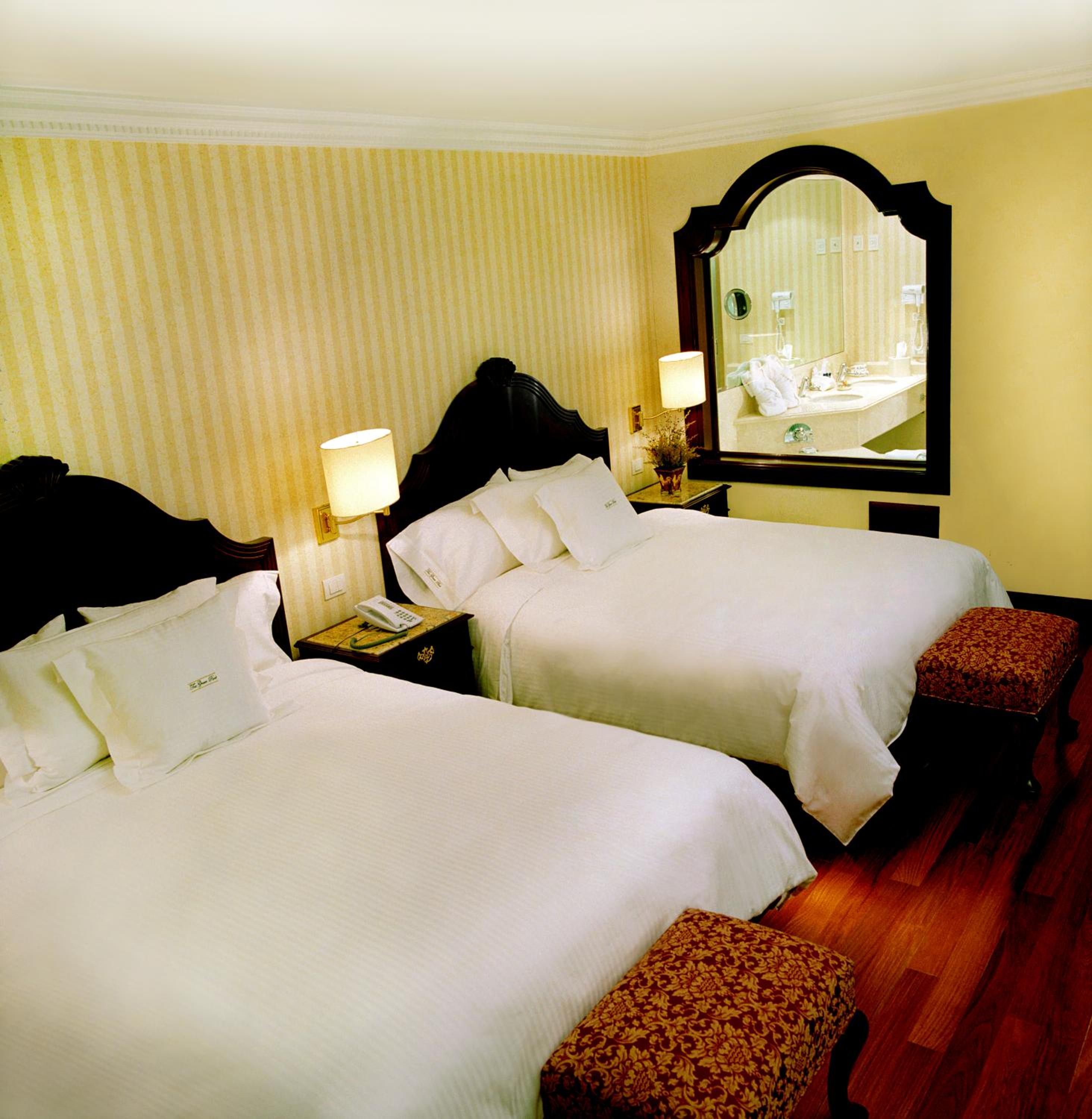 Deluxe Suite photo 1