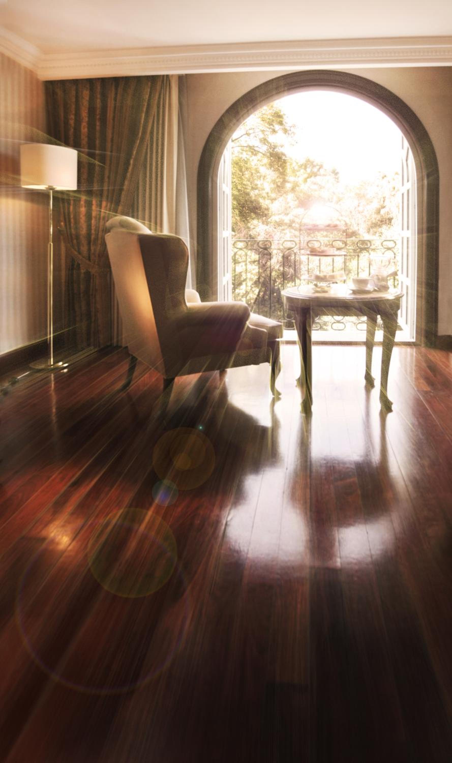 Suite Deluxe with Park View and King Bed photo 2