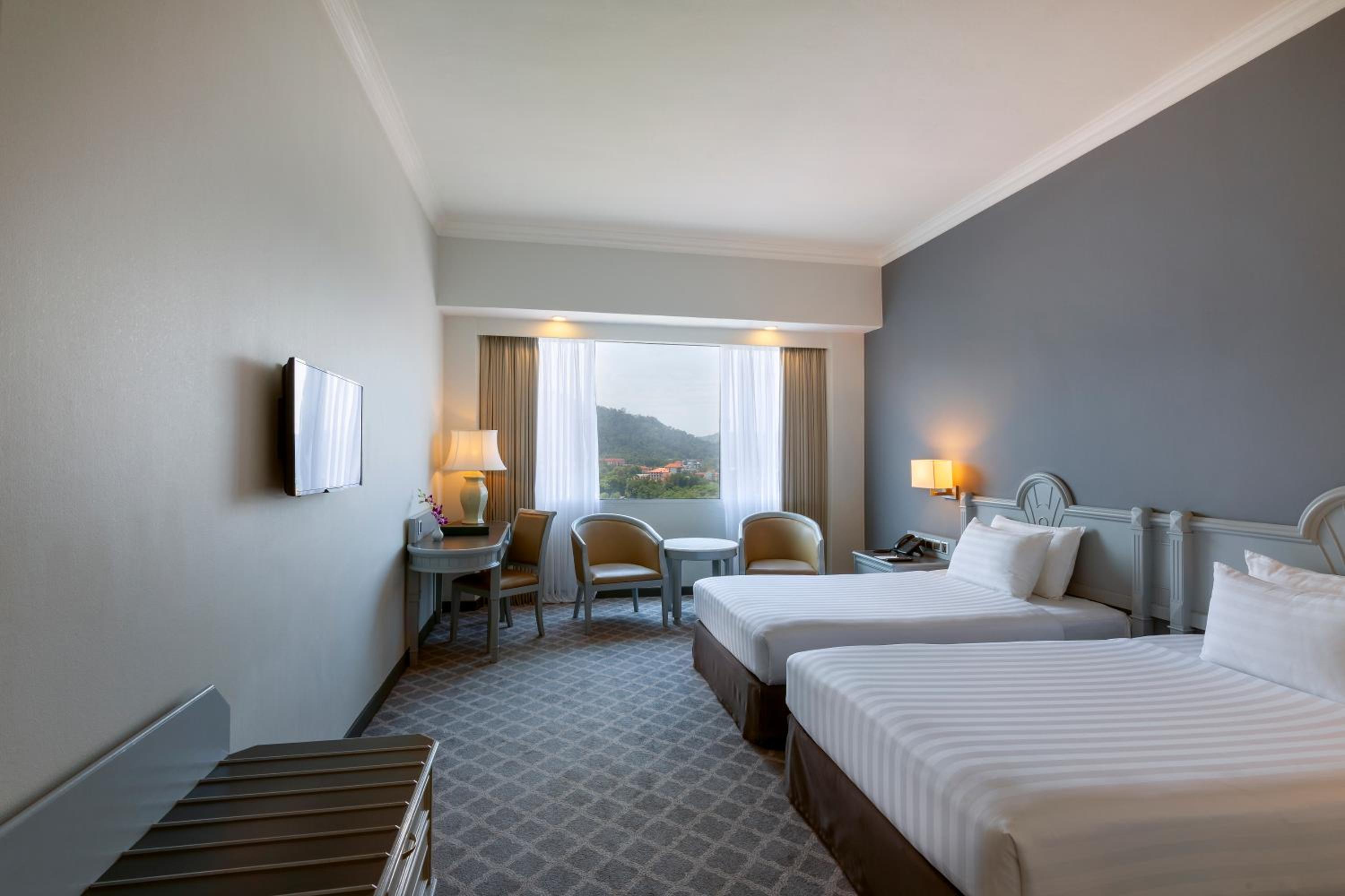 Deluxe Twin Room - Photo 6