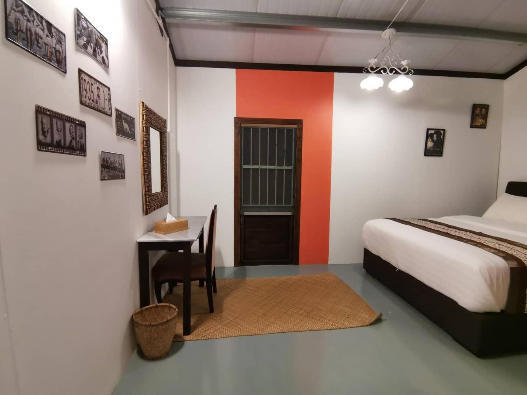 Queen Room