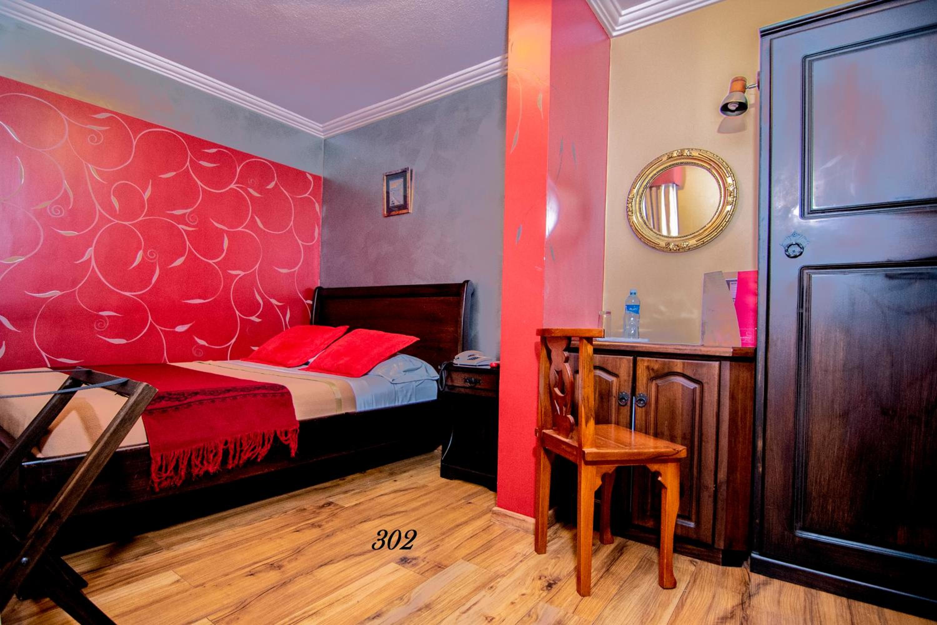 Single Room photo 1