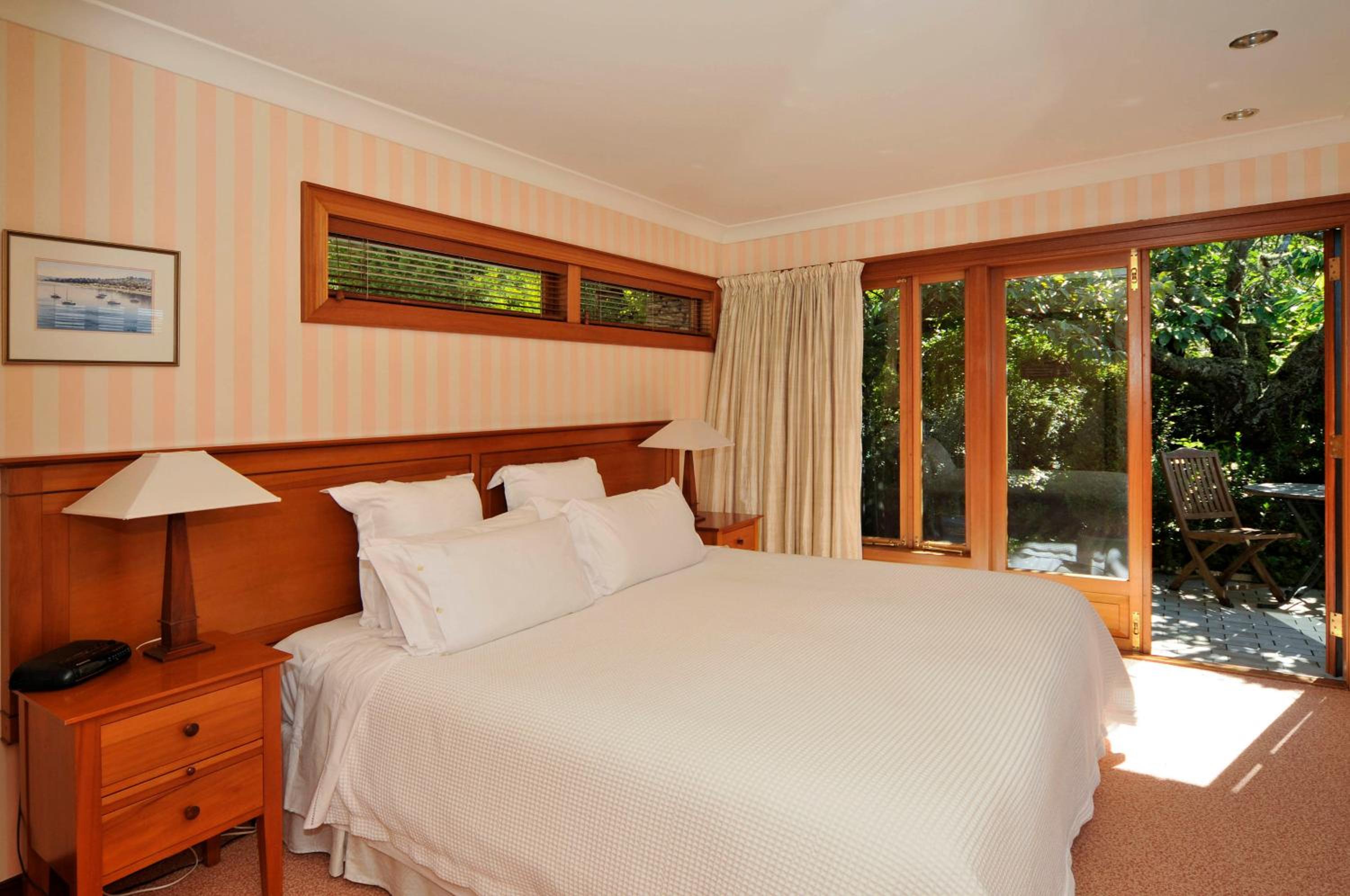 One-Bedroom Suite - Photo 1