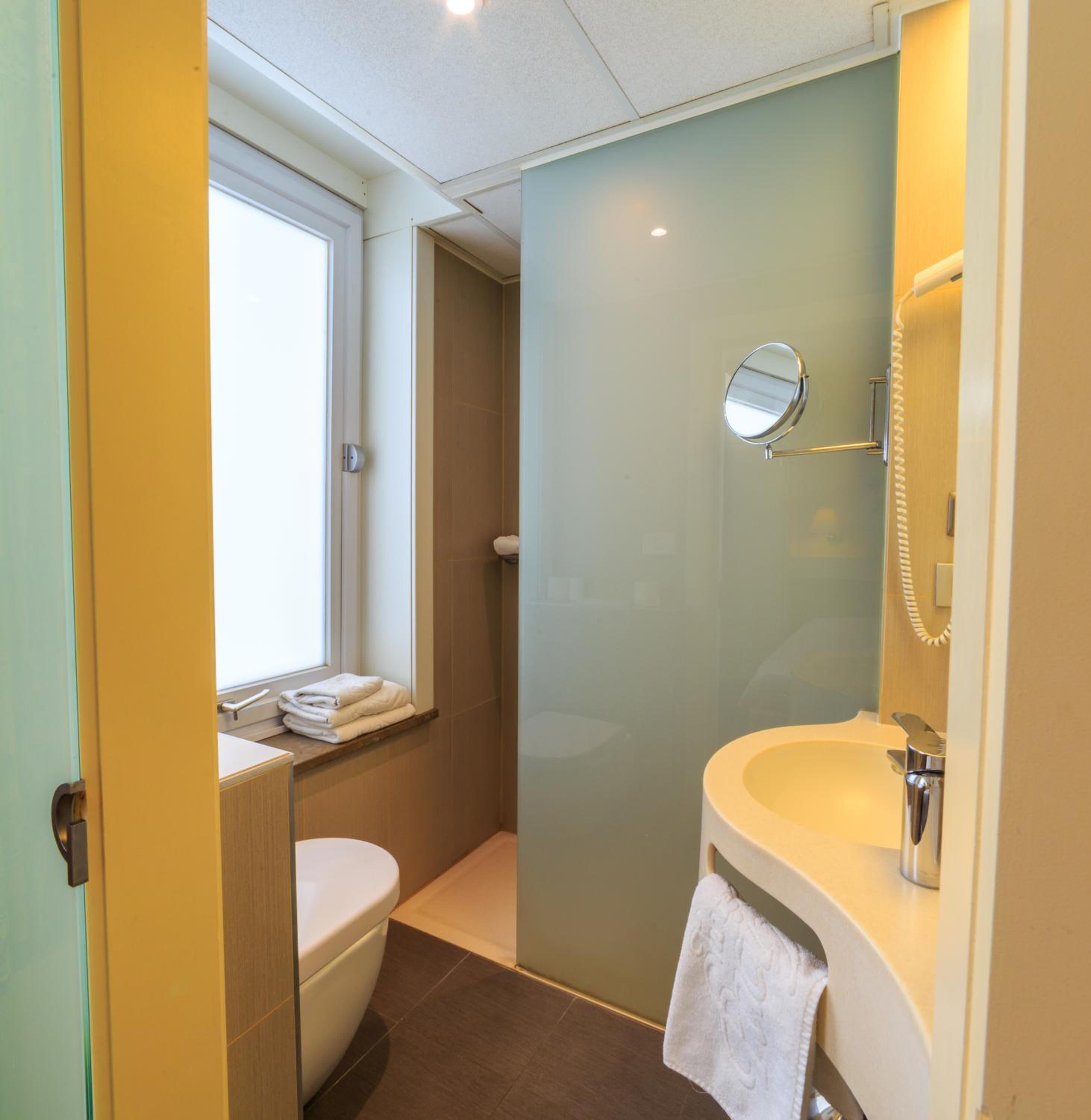 Comfort Double or Twin Room photo 3