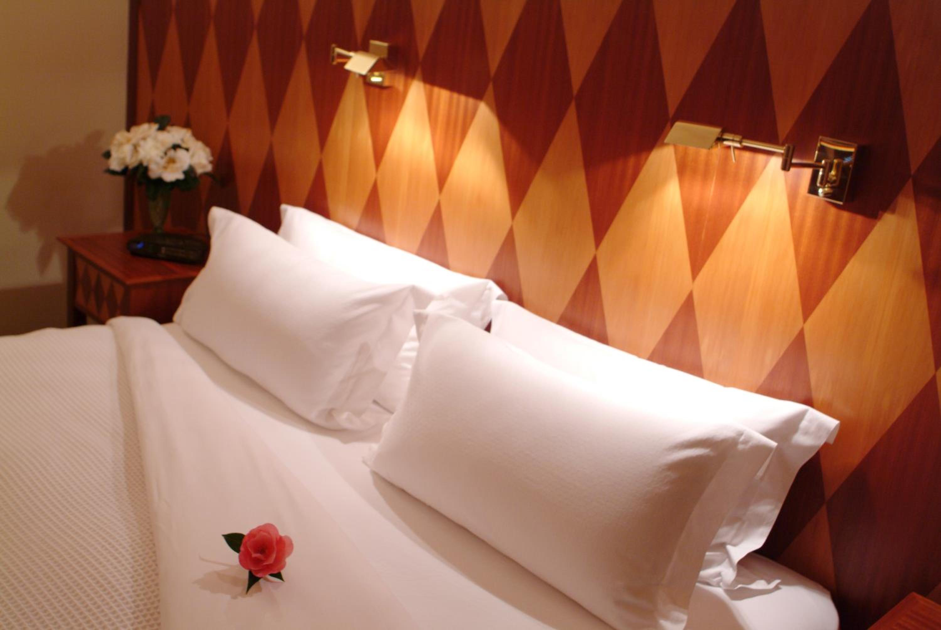 Suite 1 - Photo 4
