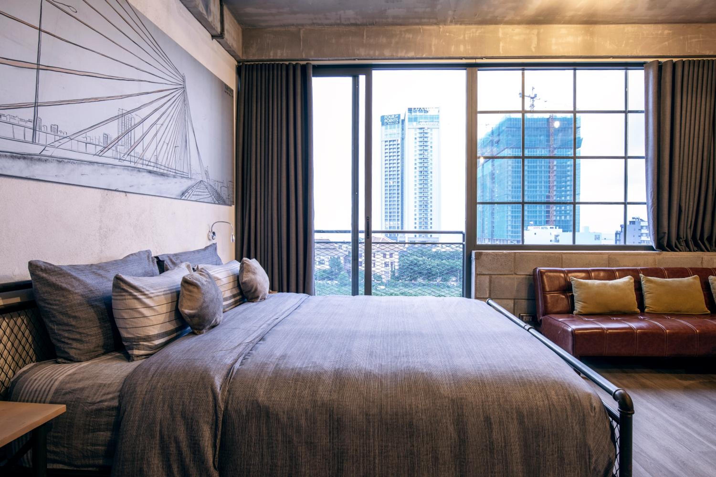 Deluxe Double Room with Balcony and Sea View