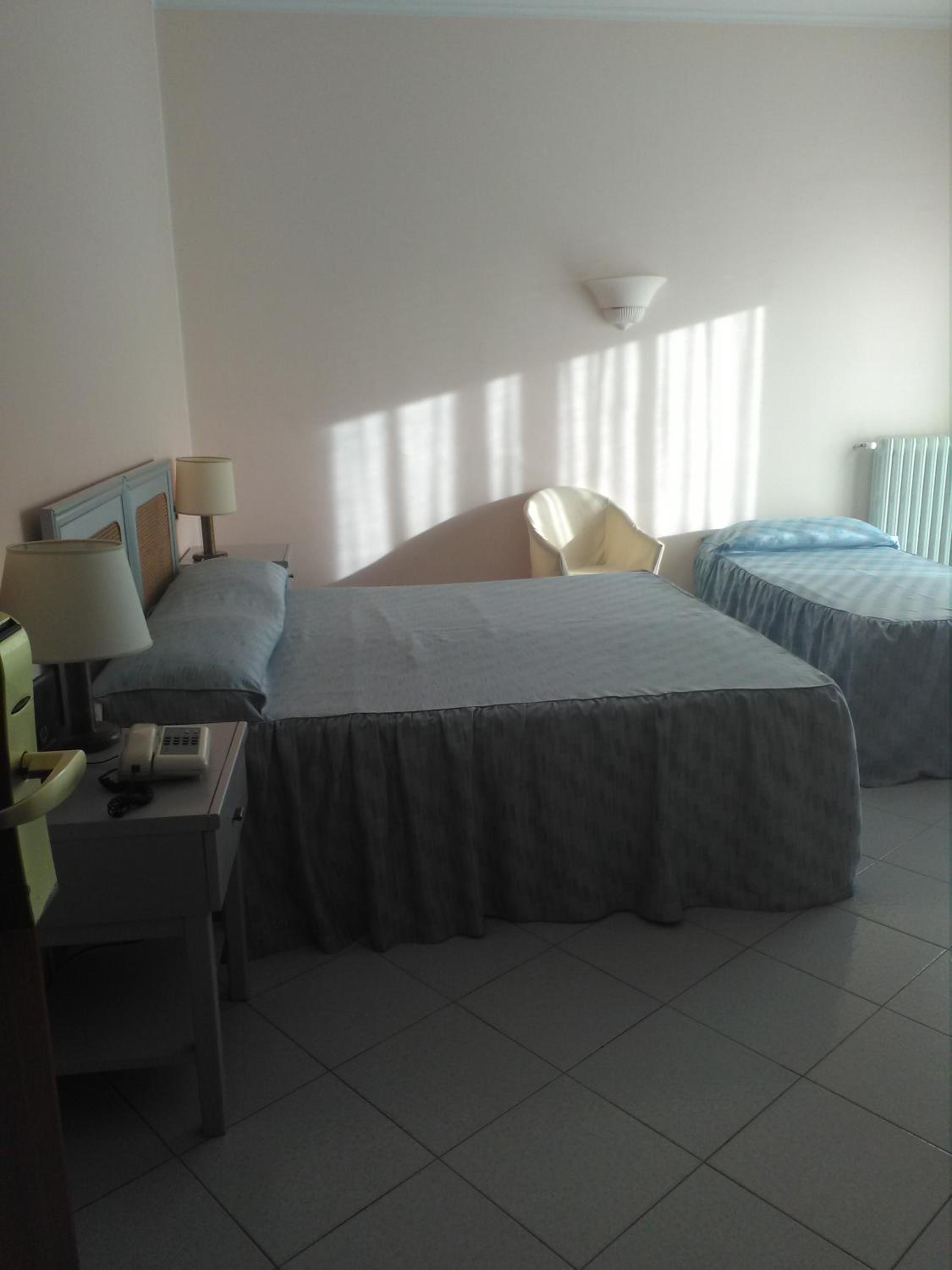 Triple Room photo 2