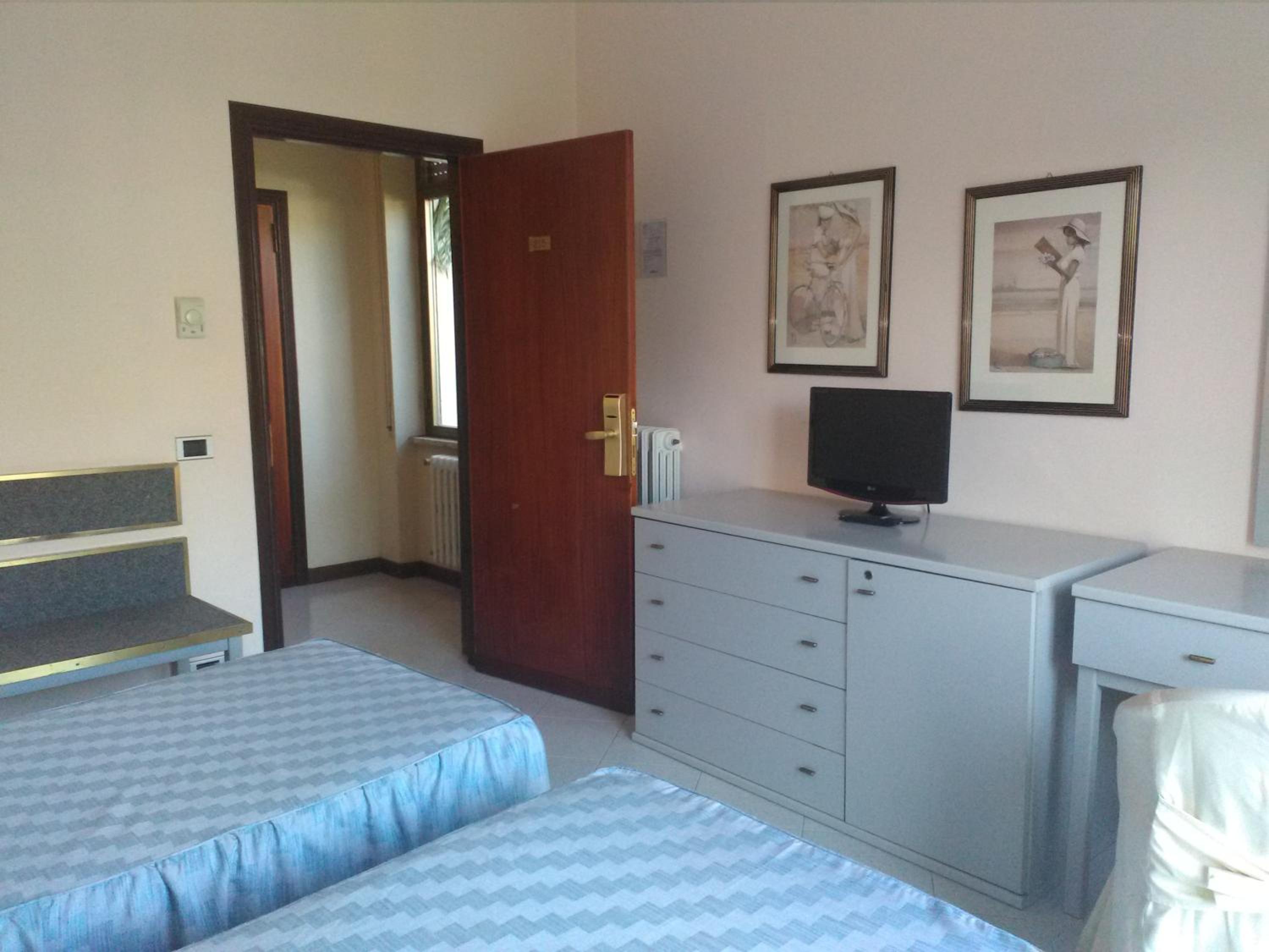 Family Room (4 Adults)