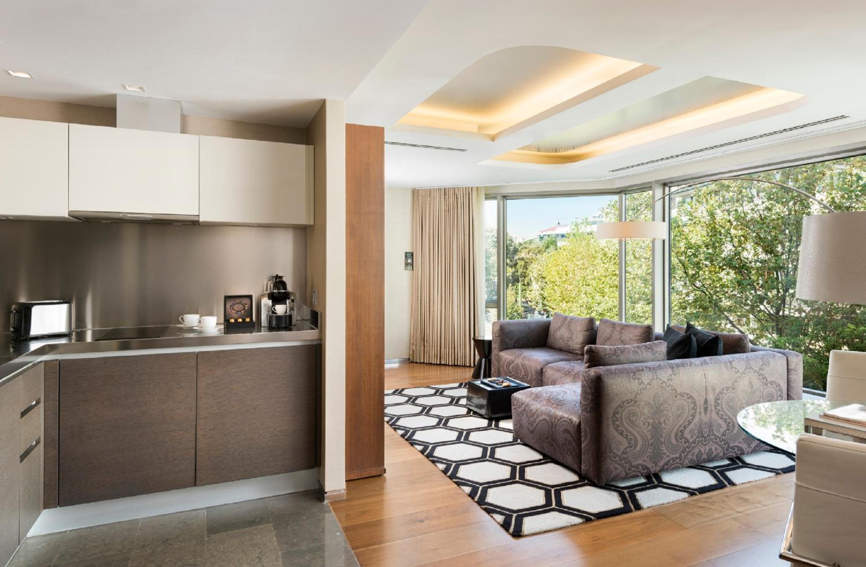 Residence 1 Bedroom Park View thumbnail 6