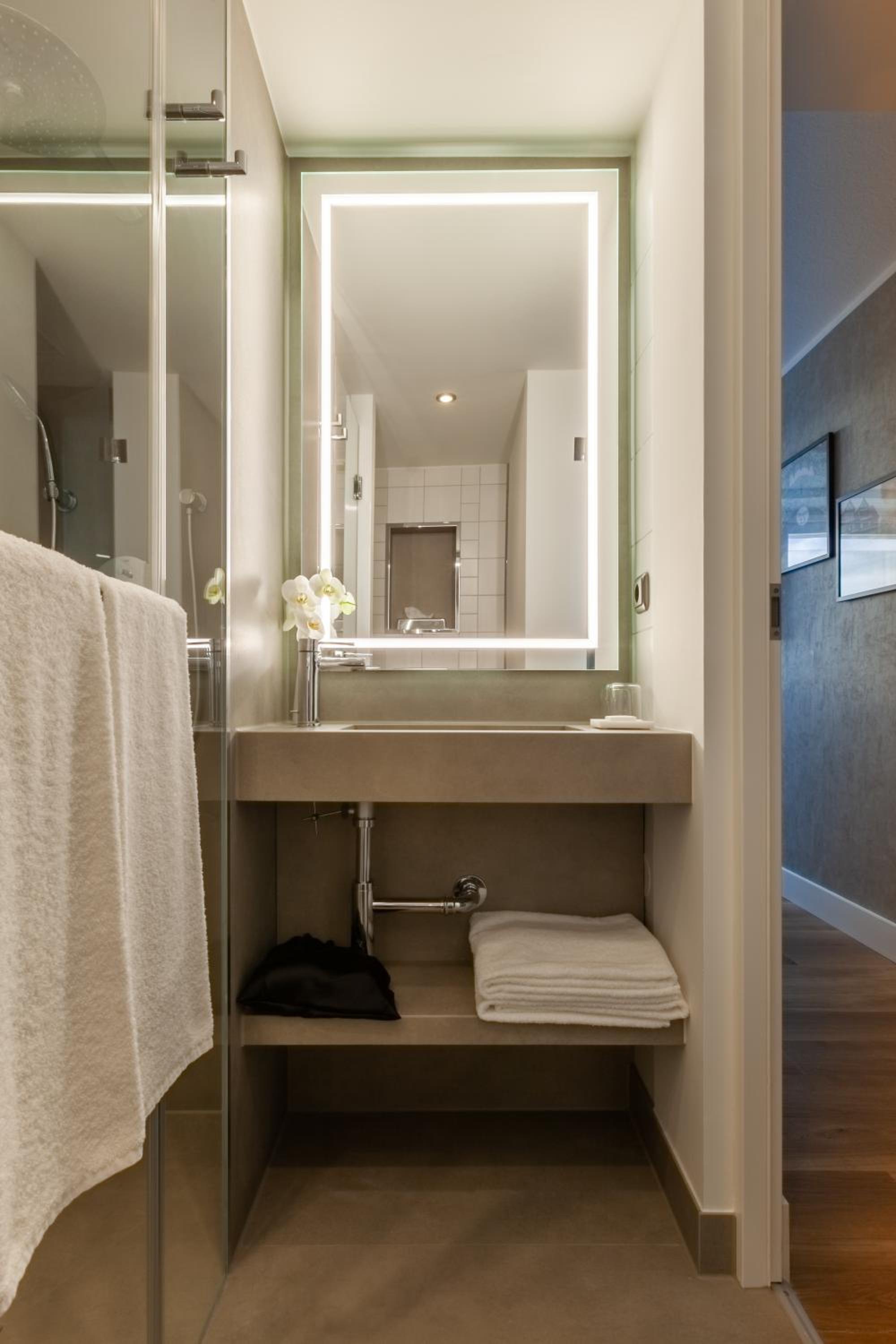 Down to Earth Double Room