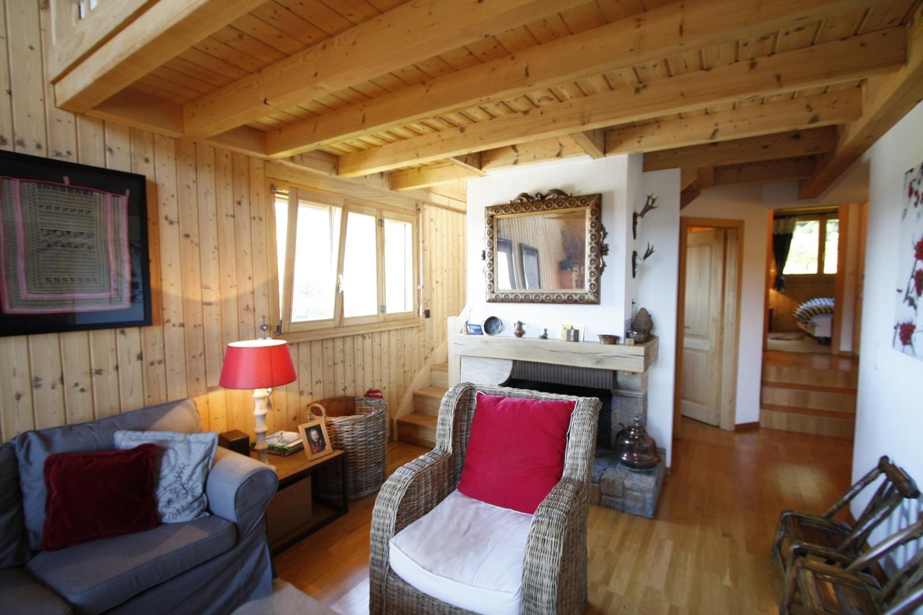 Three-Bedroom Apartment photo 1