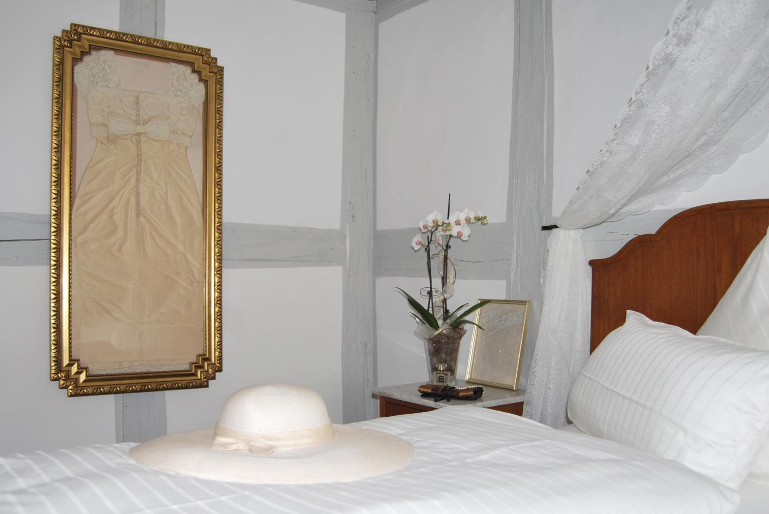 Double Room - Photo 7