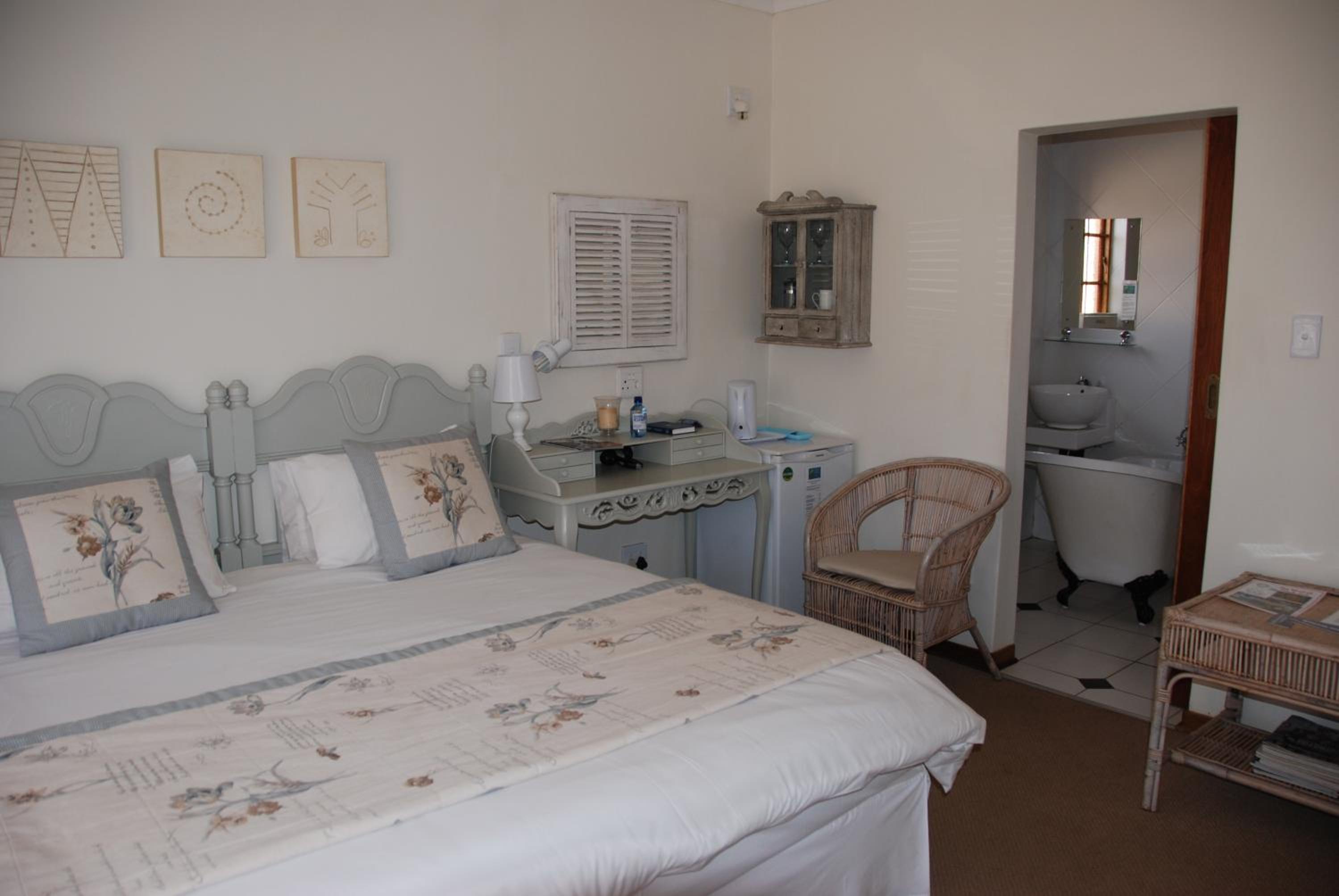  Double Room - Photo 6