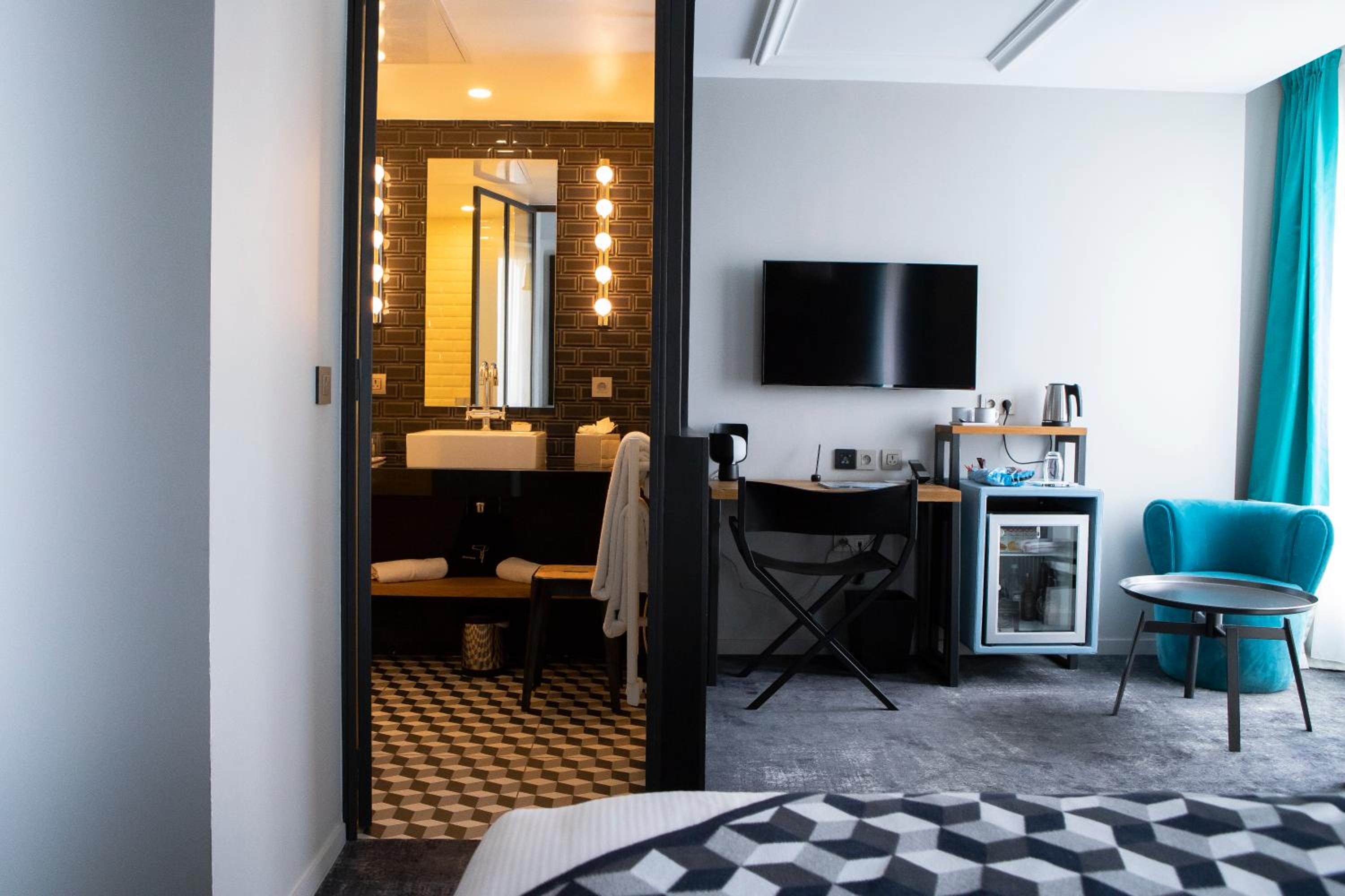 Superior Room thumbnail 5