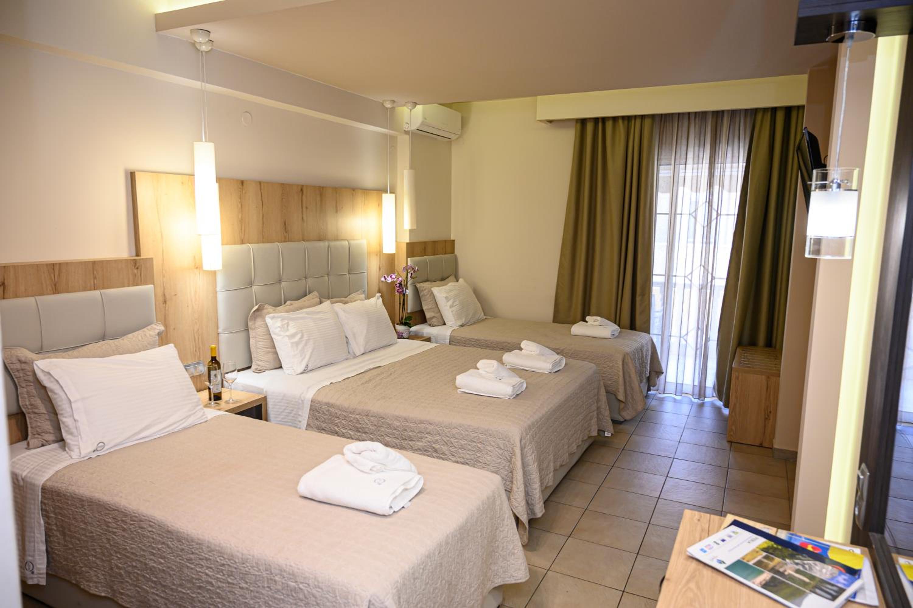 Superior Quadruple Room