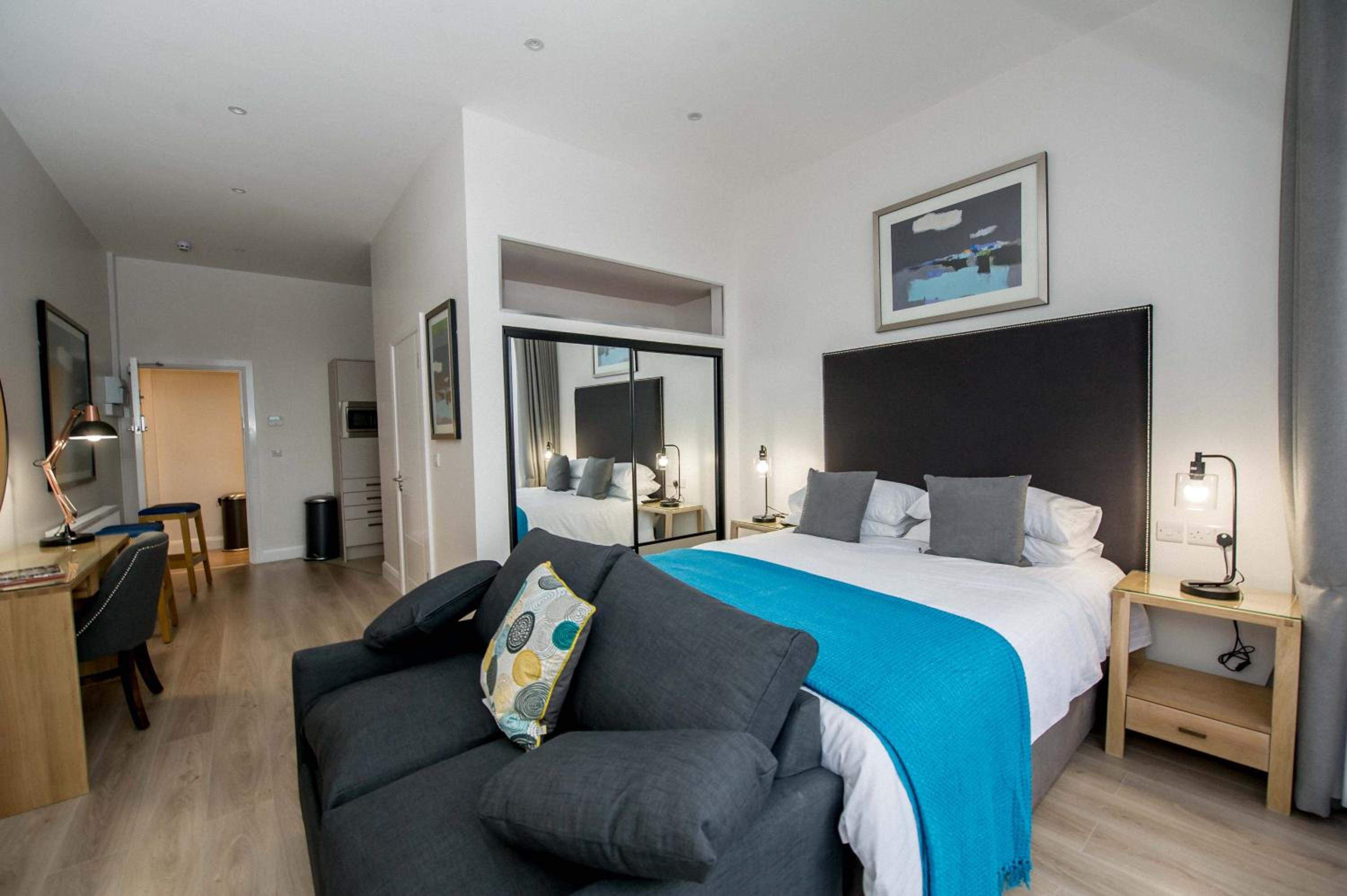 Deluxe Suite - Photo 4