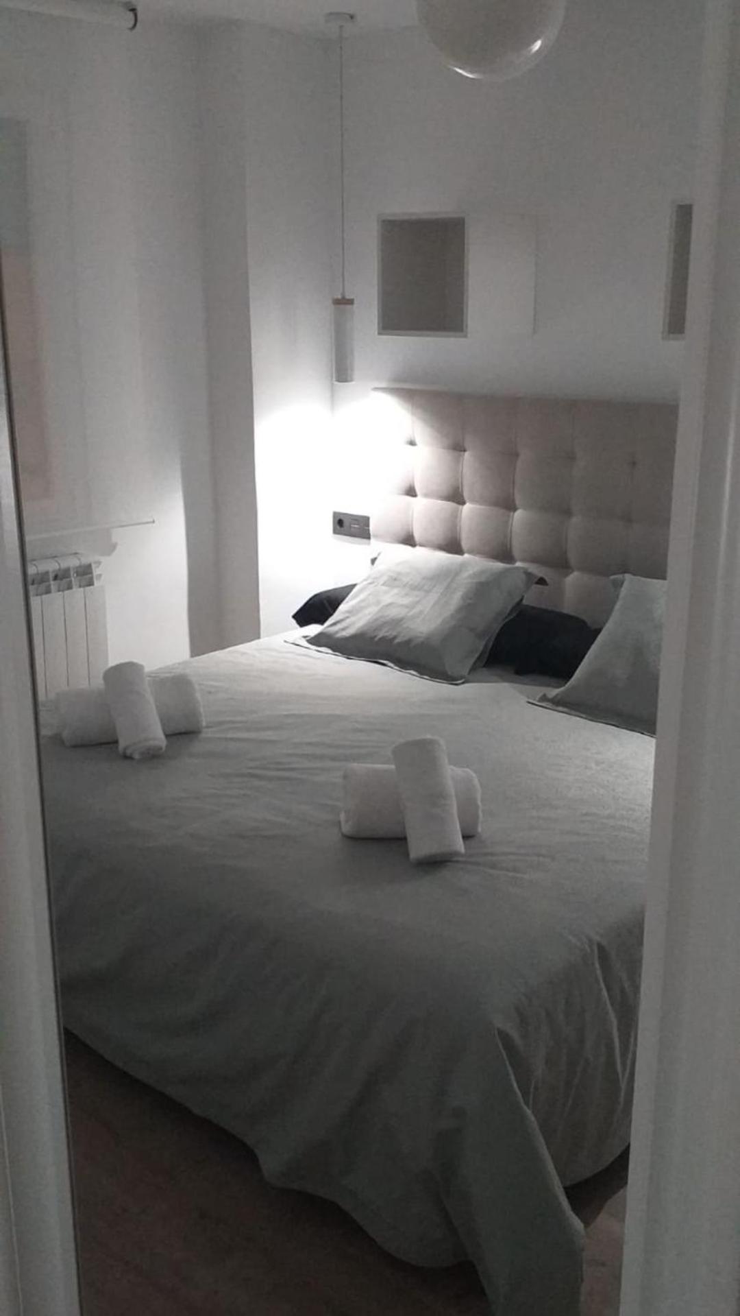 Two-Bedroom Apartment - Photo 17