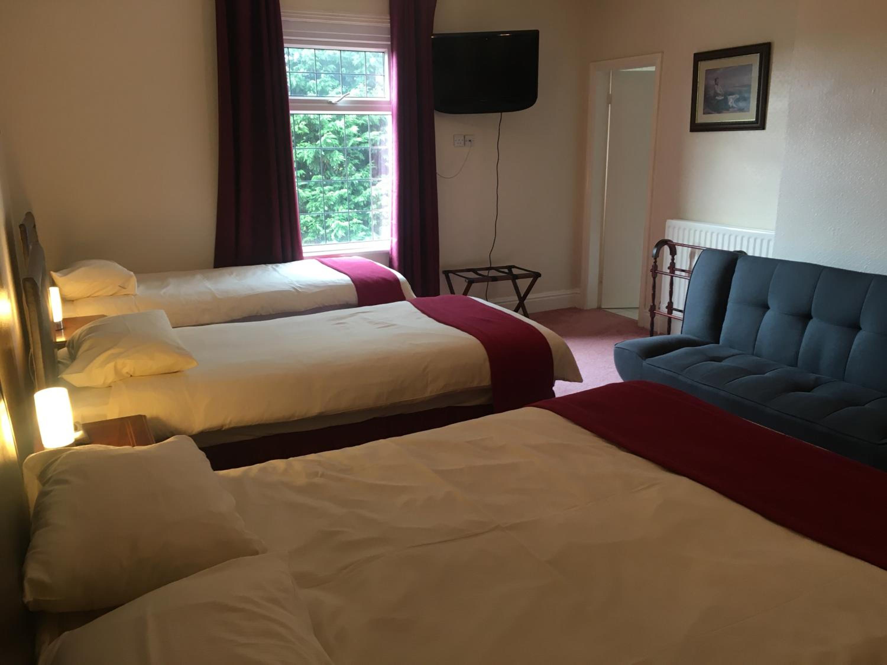 Triple Room photo 2
