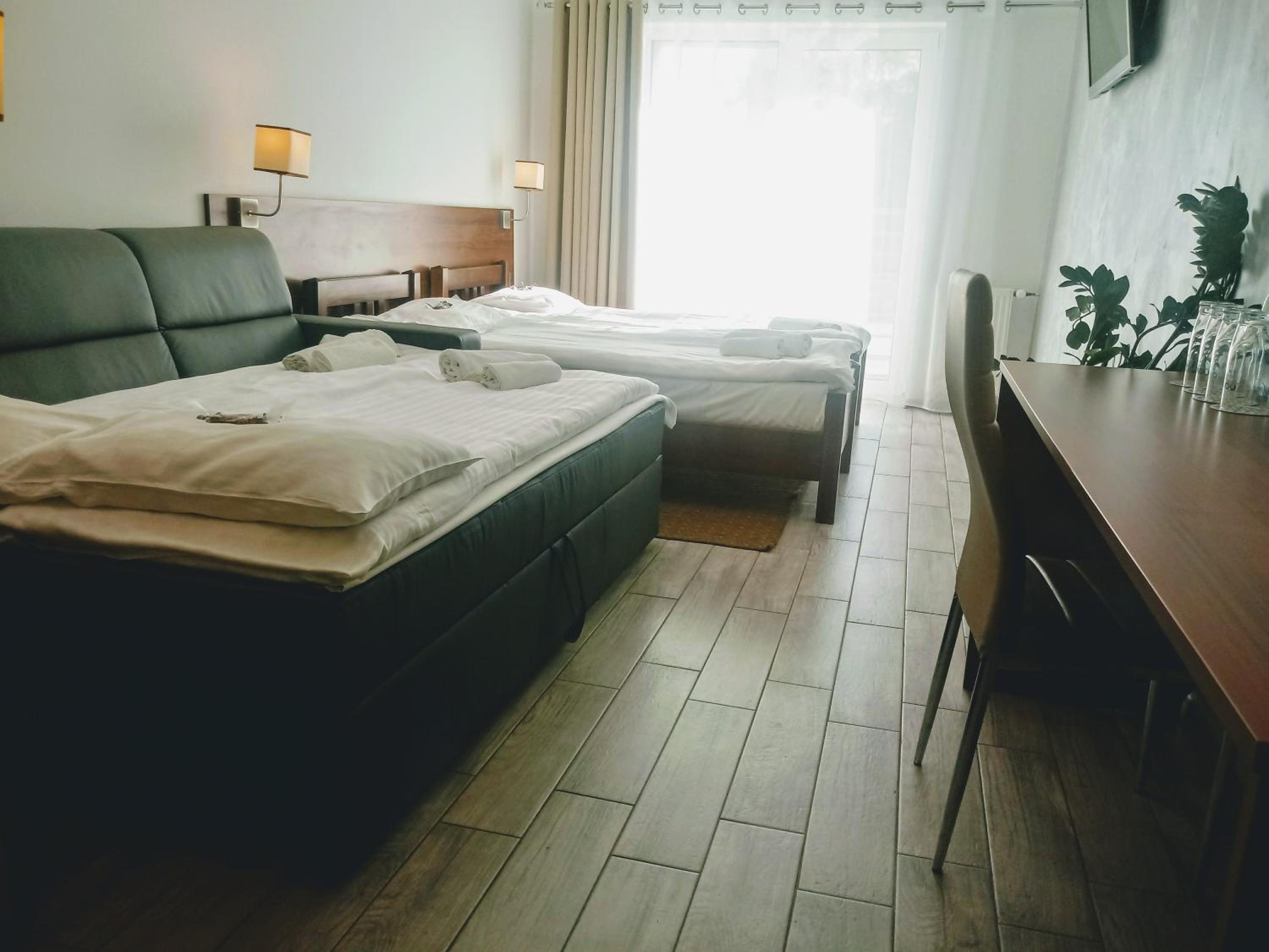 Quadruple Room - Photo 4