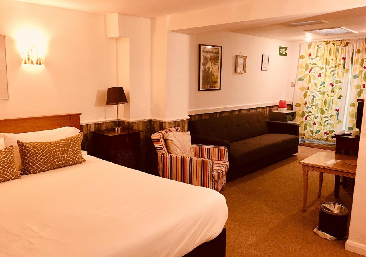 Superior Double Suite photo 1