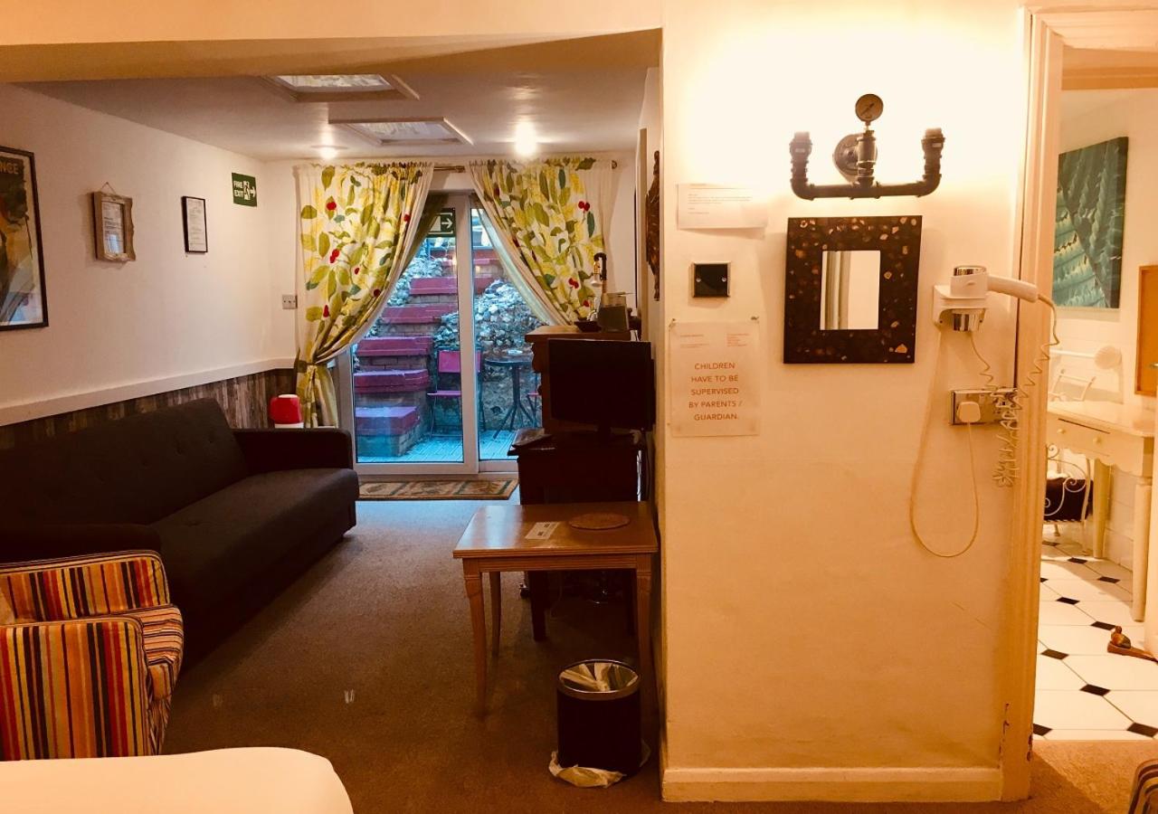 Superior Double Suite photo 3