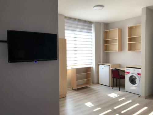 Deluxe Twin Room - Photo 13
