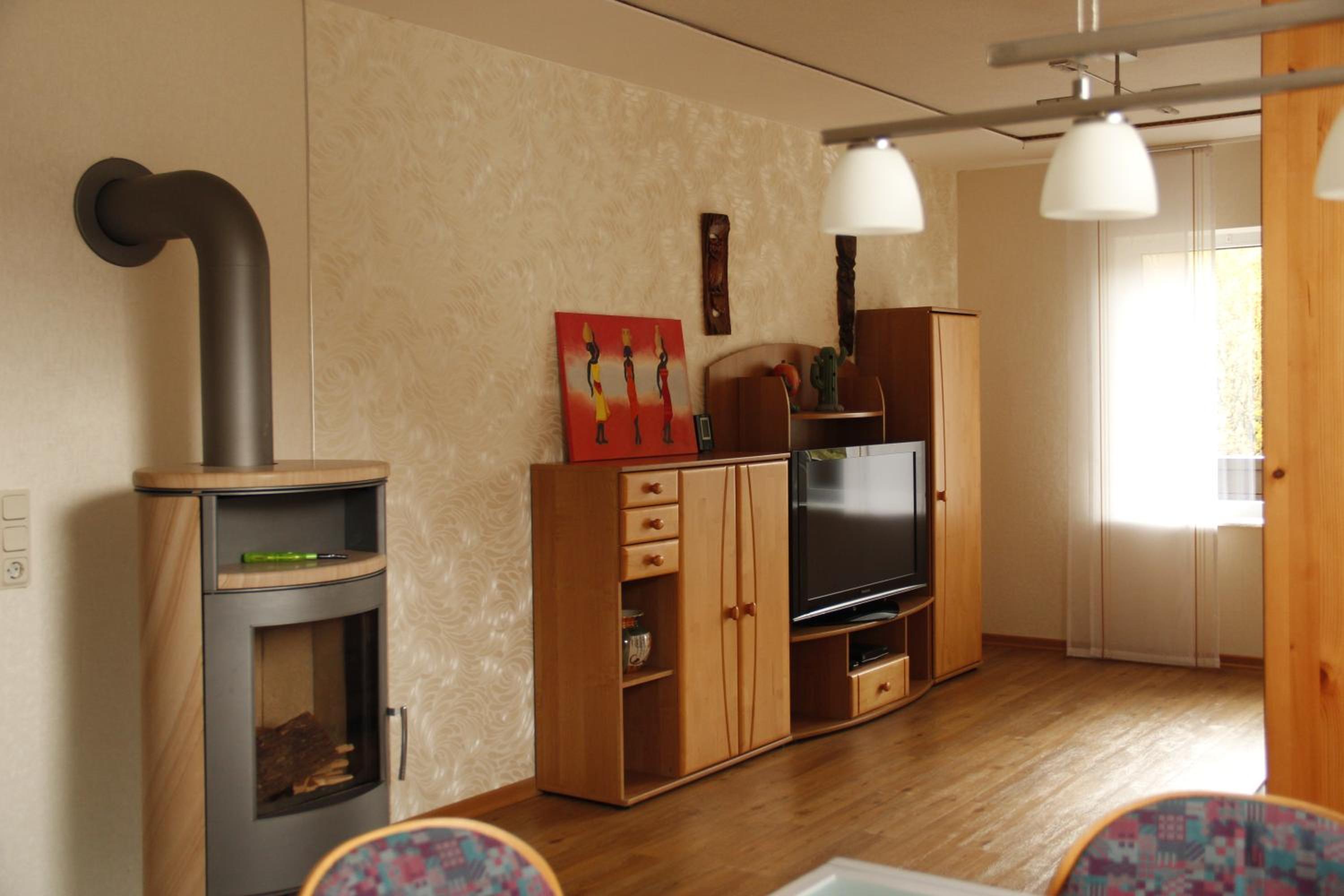 Three-Bedroom Apartment photo 2