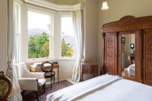 King Room with Garden View - Mary de Middlemore Spode photo 3