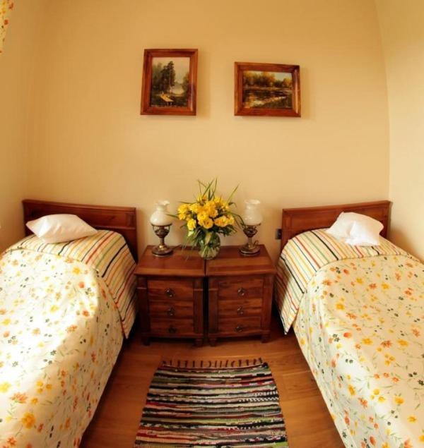 Standard Double or Twin Room - Photo 6
