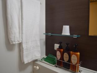 Double Room with Small Double Bed- Non-Smoking photo 2