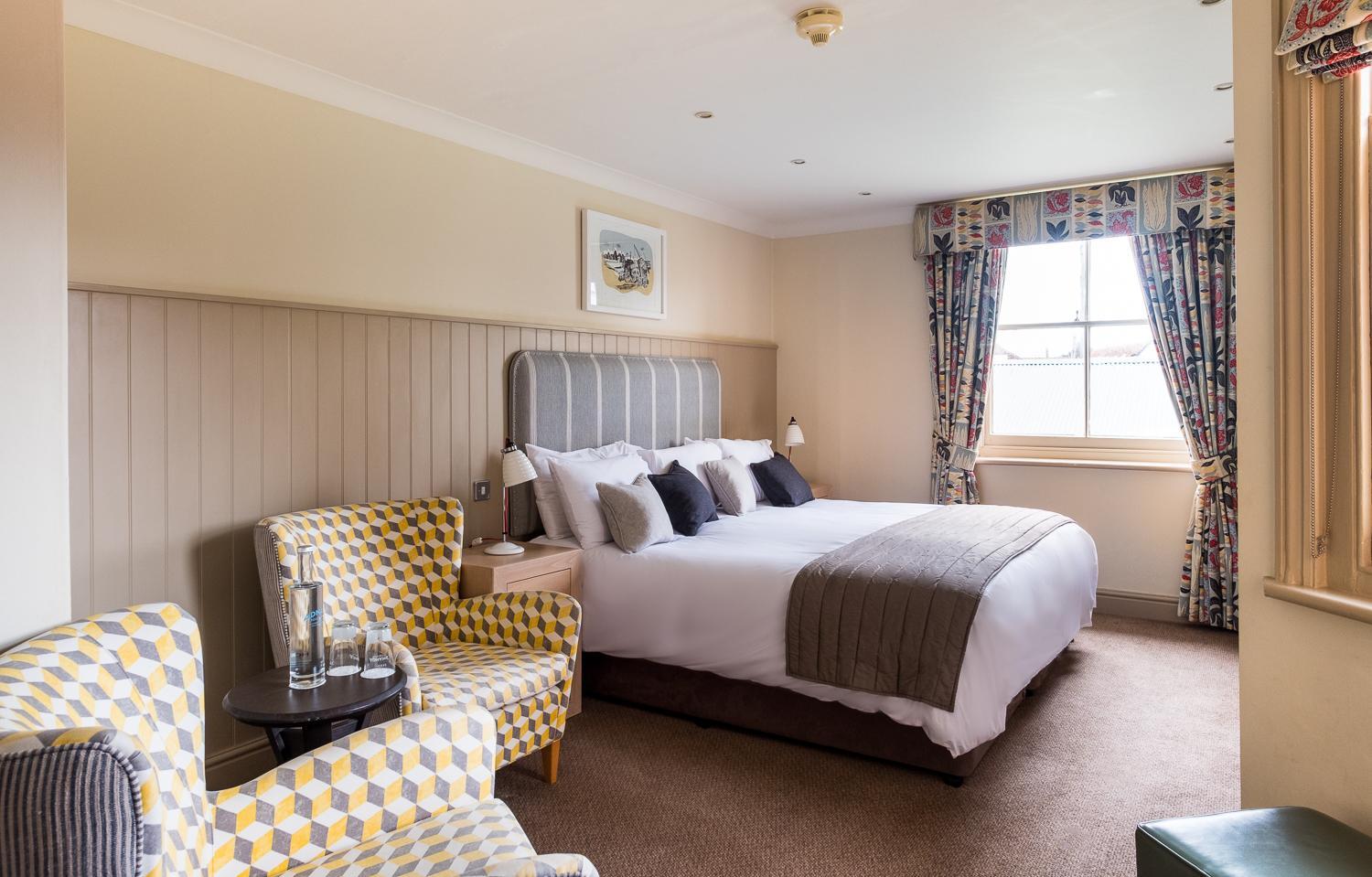 Superior Double or Twin Room photo 2