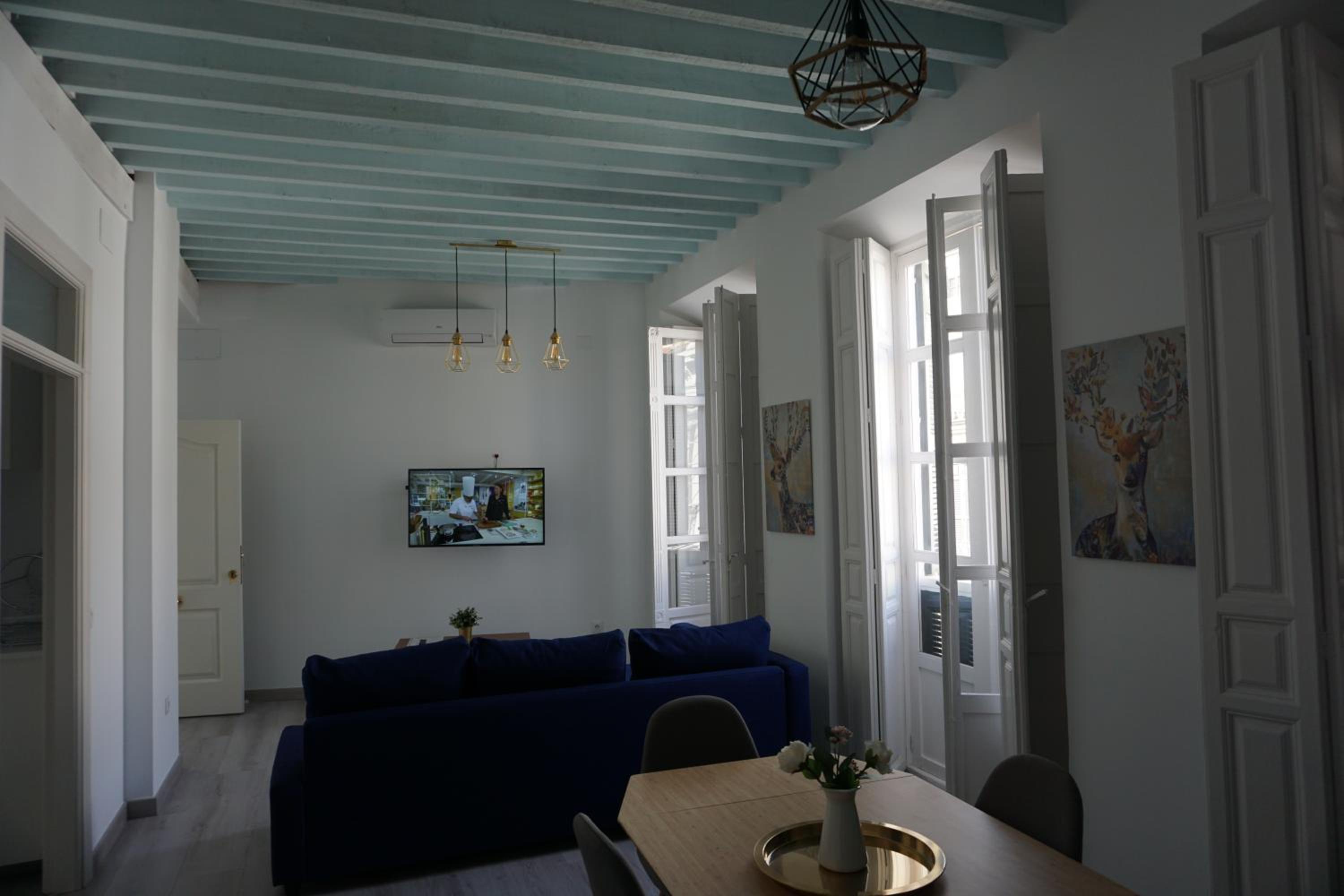 Apartamento con Balcón